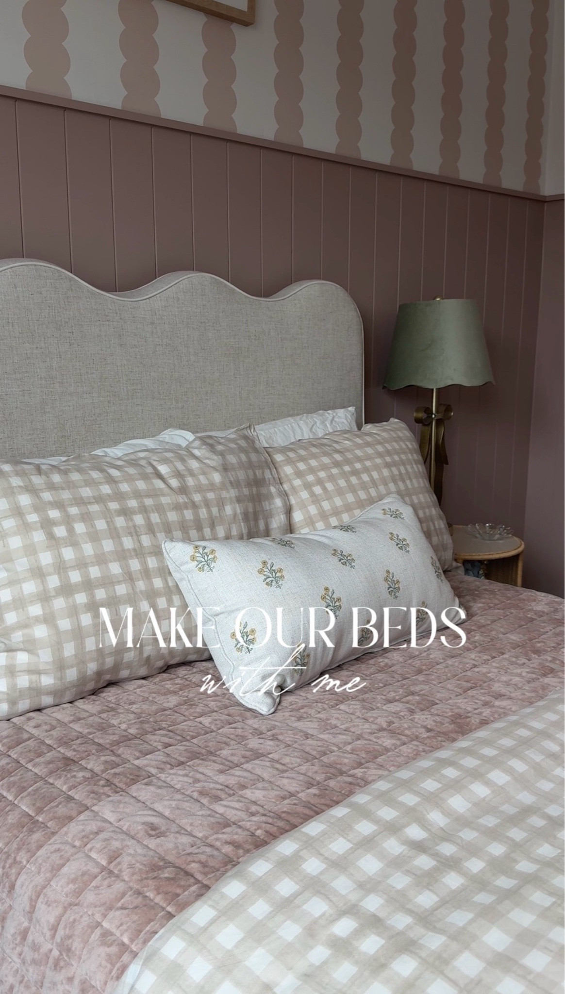 all links found here! Some of the decorative pillows are Homegoods