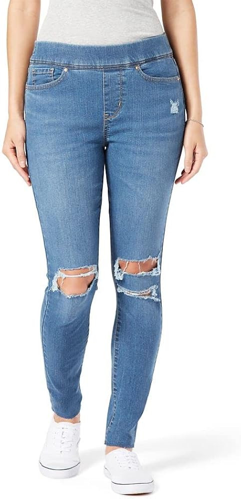 Signature by Levi Strauss & Co. Gold Women's Totally Shaping Pull-on Skinny Jeans (Available in P... | Amazon (US)