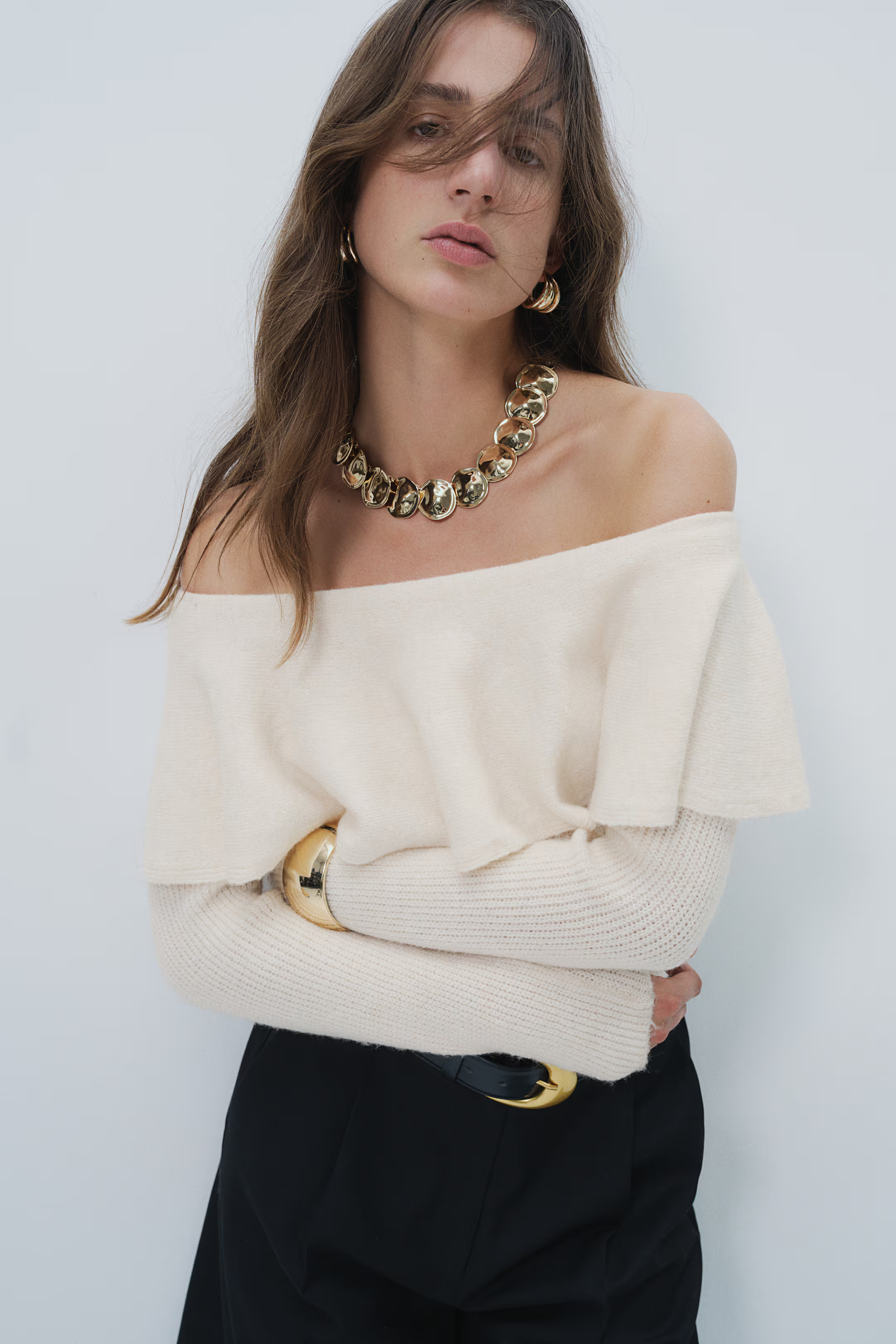 Flounced Off-the-Shoulder Sweater - Long sleeve - Short - Cream - Ladies | H&M US | H&M (US + CA)