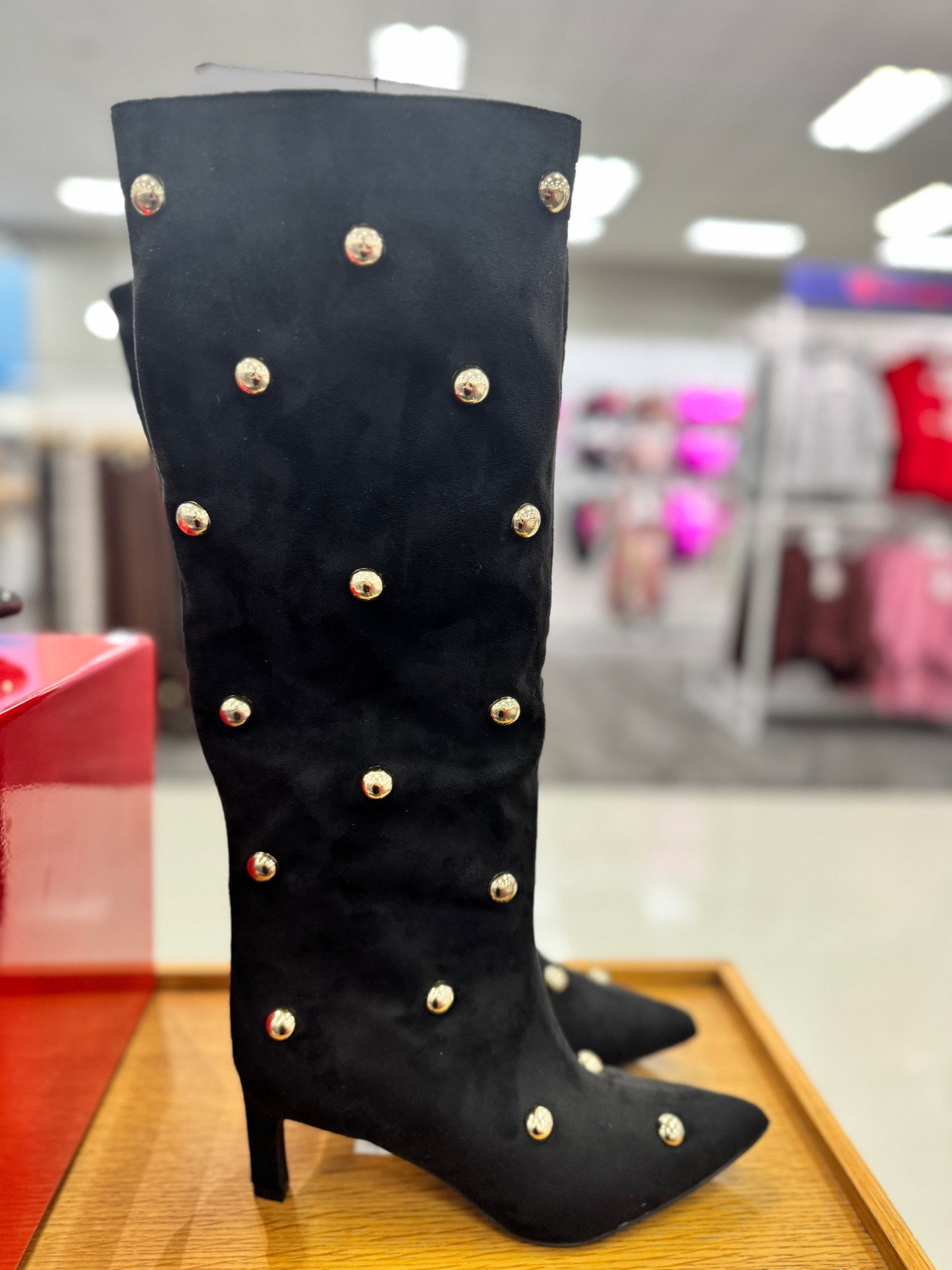 Black Studded Knee-High Boots 🖤✨ Obsessed with these Women’s Justice Studded Boots from Target — the gold stud details and sleek pointed toe give designer vibes for less. Pair them with jeans or a sweater dress for an elevated fall look. True to size and super comfy!

#targetfinds #targetpartner #fallfashion #bootsseason #studdedboots #affordablefashion #miamimomfinds


#LTKFindsUnder100 #LTKSeasonal #LTKStyleTip