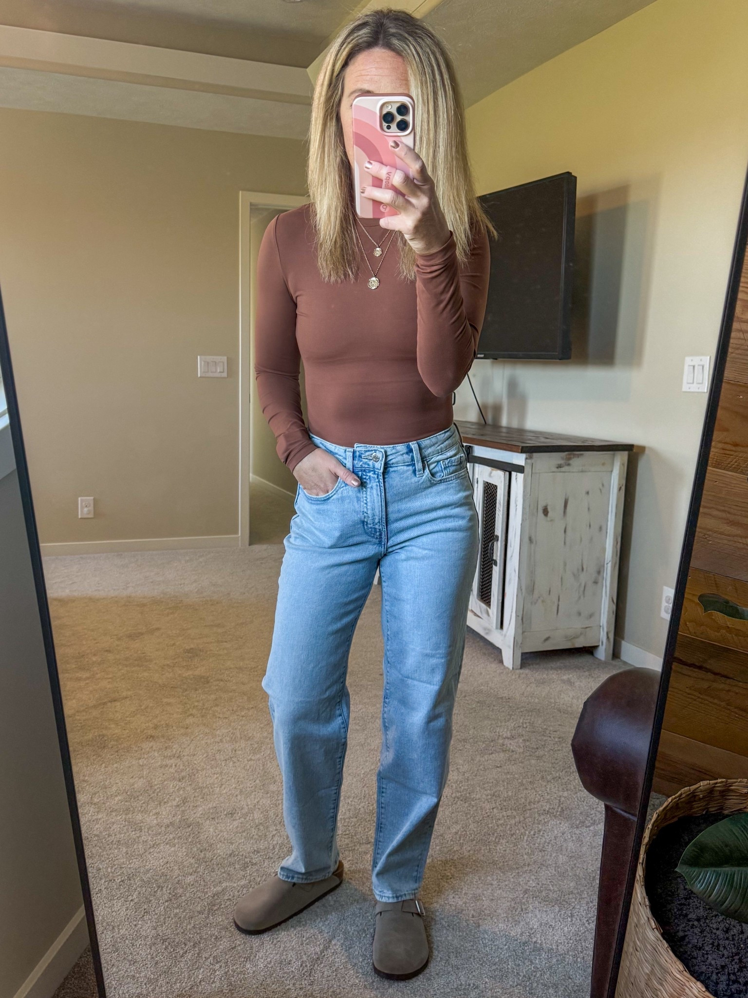 Amazon fitted shirts that look like a body suit and the best old navy jeans

#LTKStyleTip #LTKFindsUnder50 #LTKSaleAlert