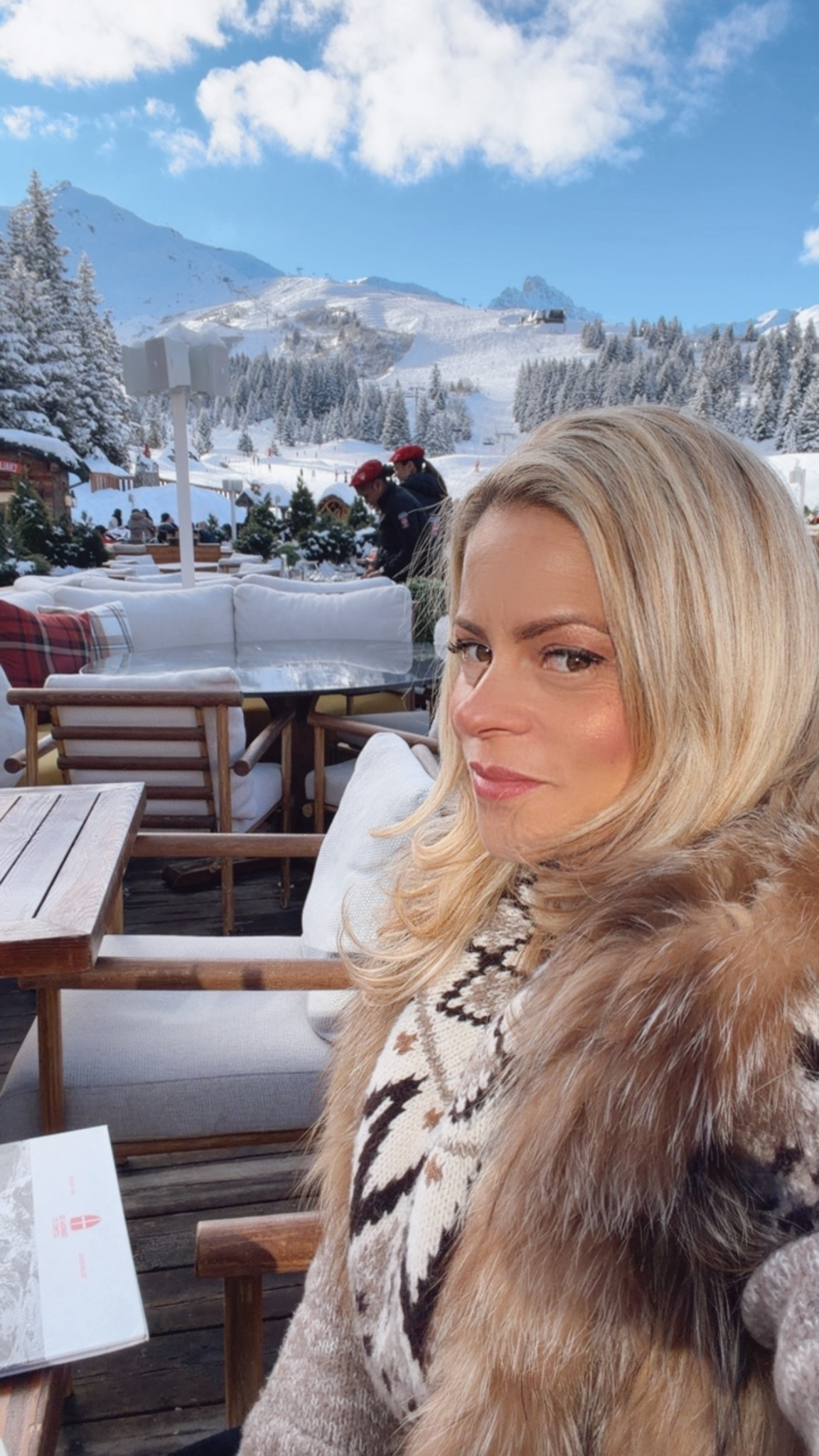 Shop my looks and more Fair Isles sweaters ❄️ 🎿 ⛷️ 