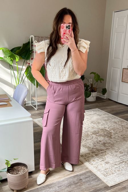 Spring work outfit inspo for my office girlys 🌸 love these pants because they’re trendy with the cargo pockets but still the dress pants look/material 

#LTKmidsize #LTKworkwear