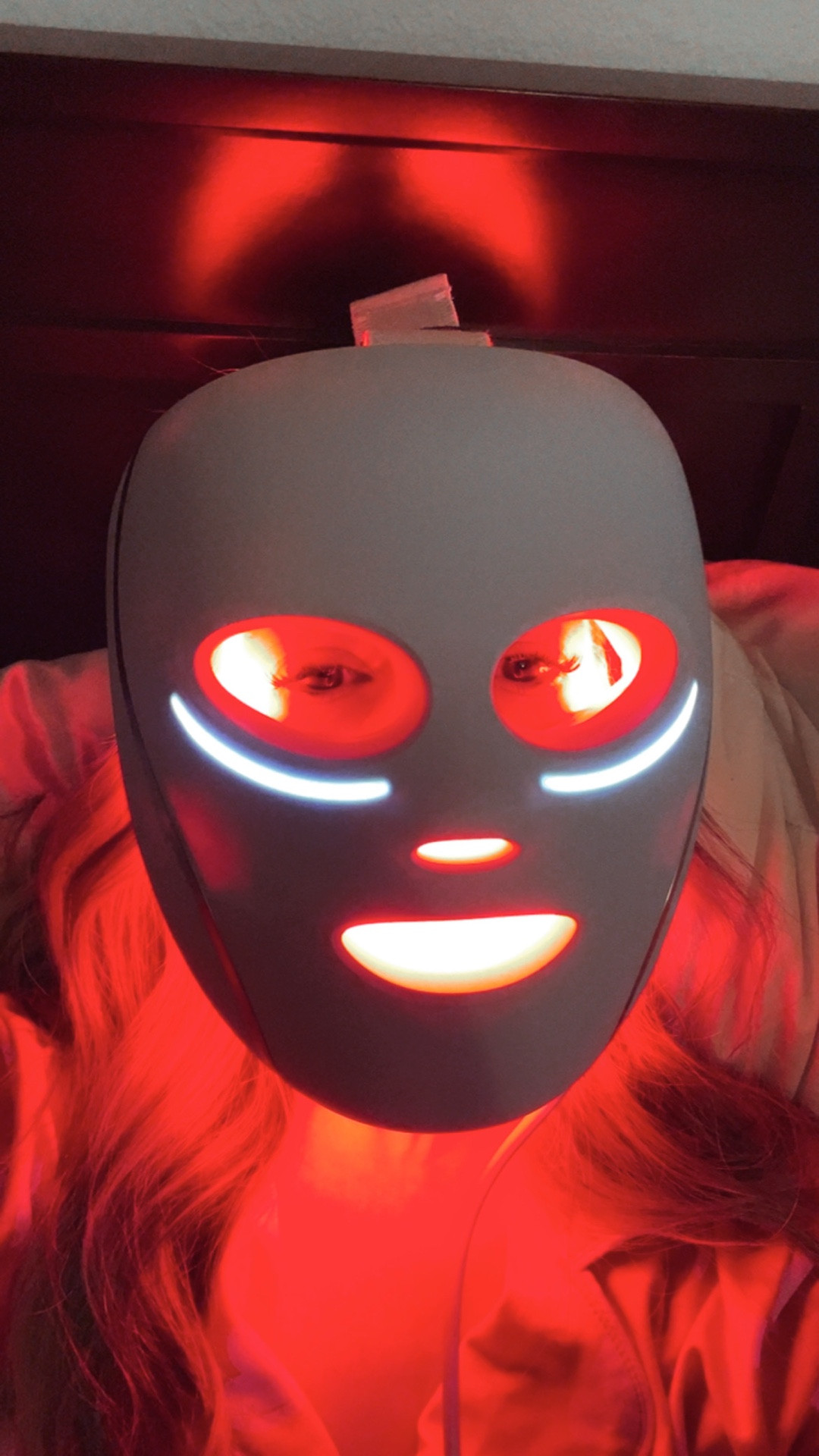 My nighttime routine mask helps with anyti aging, puffy eyes, acne and more!! Shark Cryoglow red light therapy face mask. Anti aging tools, skincare, shark, gift ideas for her, Mother’s Day gift idea  

#LTKgrwm #LTKBeauty #LTKmorningroutine
