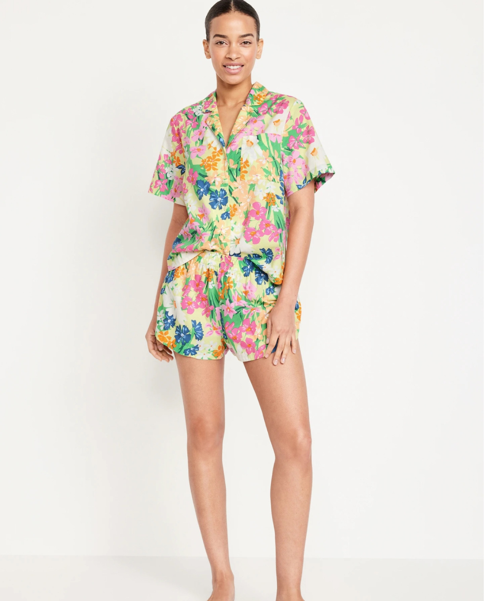 Adorable pajama set for less than $30! 

#LTKSeasonal #LTKfindsunder50 #LTKSpringSale