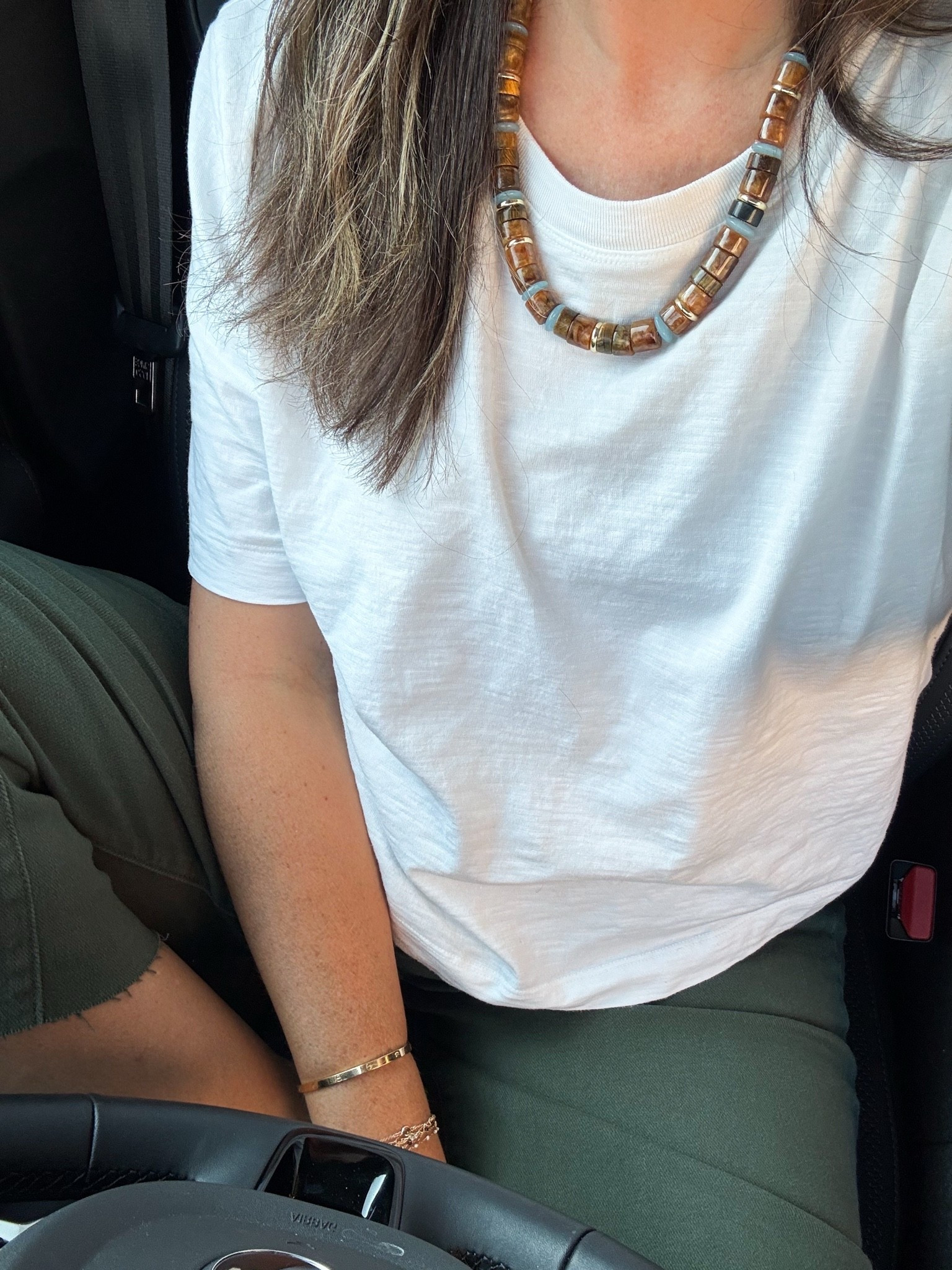 Today’s OOTD: School dropoff and then running to a few meetings! My favorite boxy tee from @Anthropologie, these new olive green pants (stretchy, feel great on, love the raw hem) and a statement necklace. 

business casual workwear, fall outfit, transitional outfit, fall look, Anthropologie, Avara, Baublebar

#LTKOver40 #LTKootd #LTKmomlife