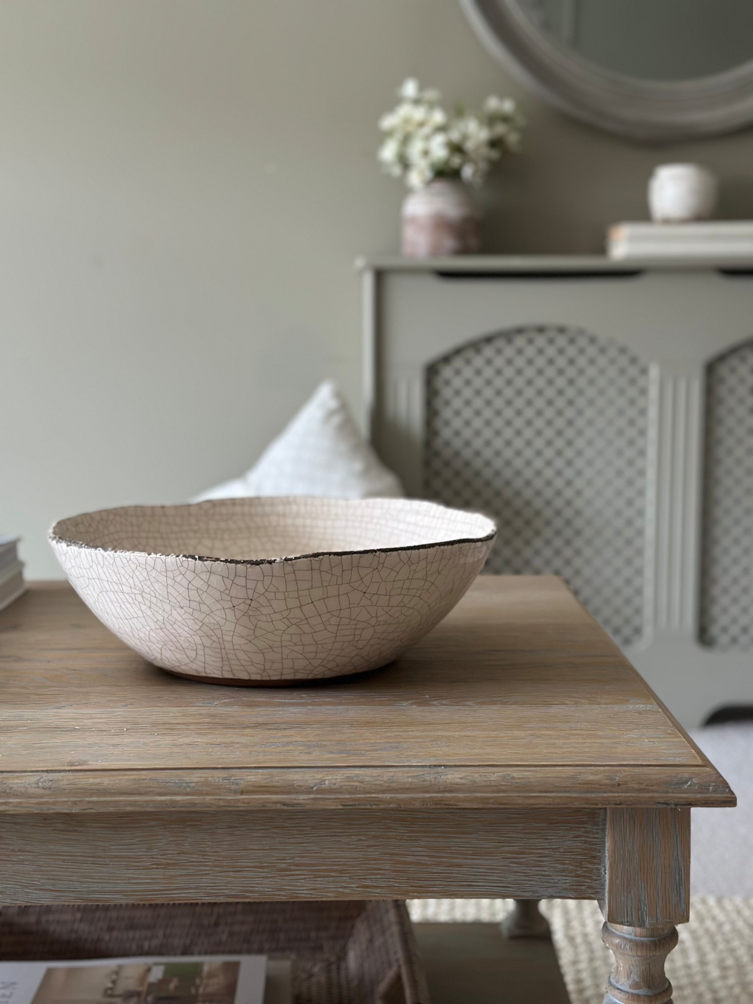 I’m loving this new decorative bowl that I picked up from TKMaxx last week. Such a statement piece that’s versatile and perfect for styling. 

#LTKspring #LTKhome #LTKuk