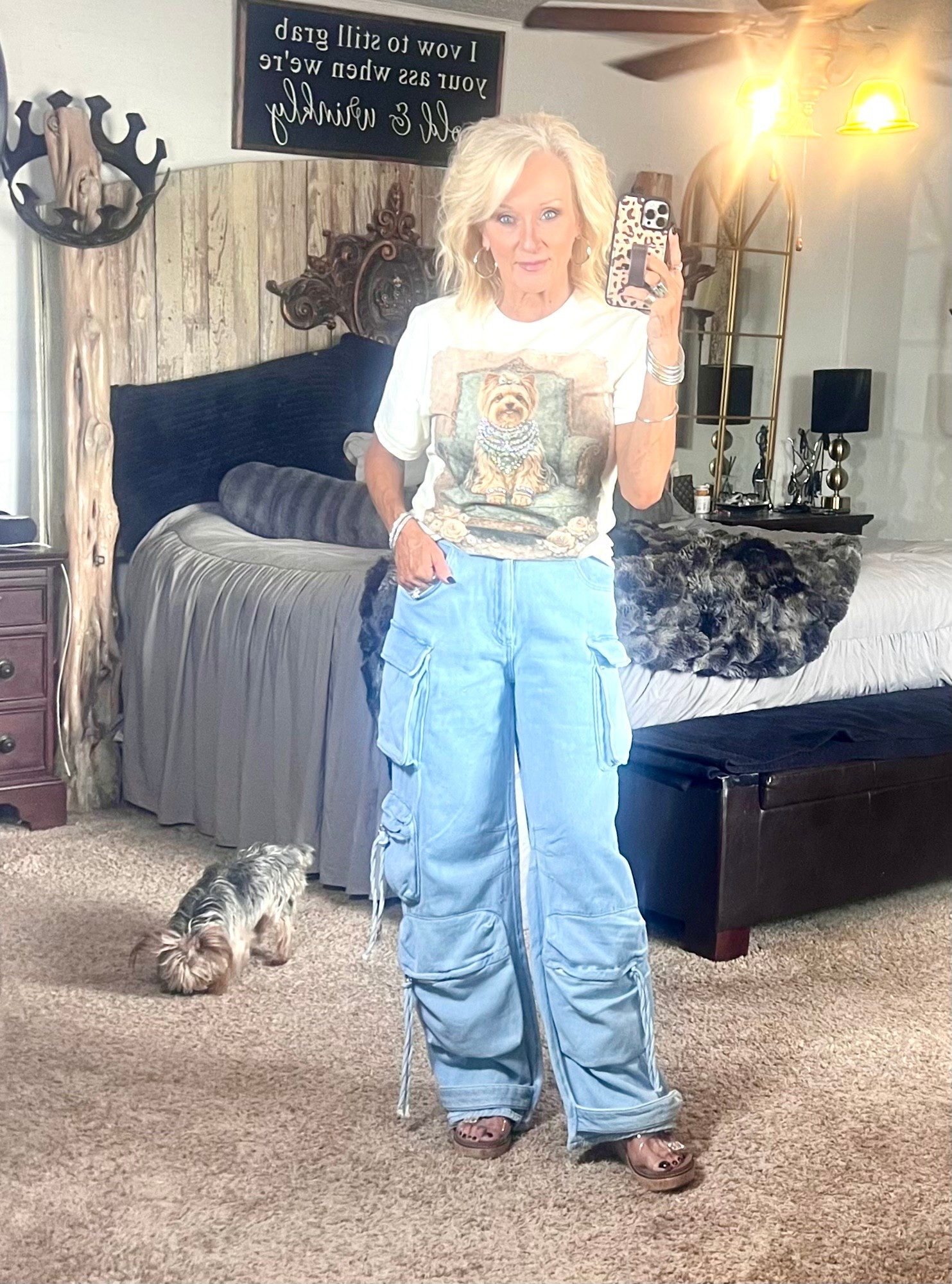 Steve Madden cargo jeans

#LTKootd #LTKmomlife #LTKOver40