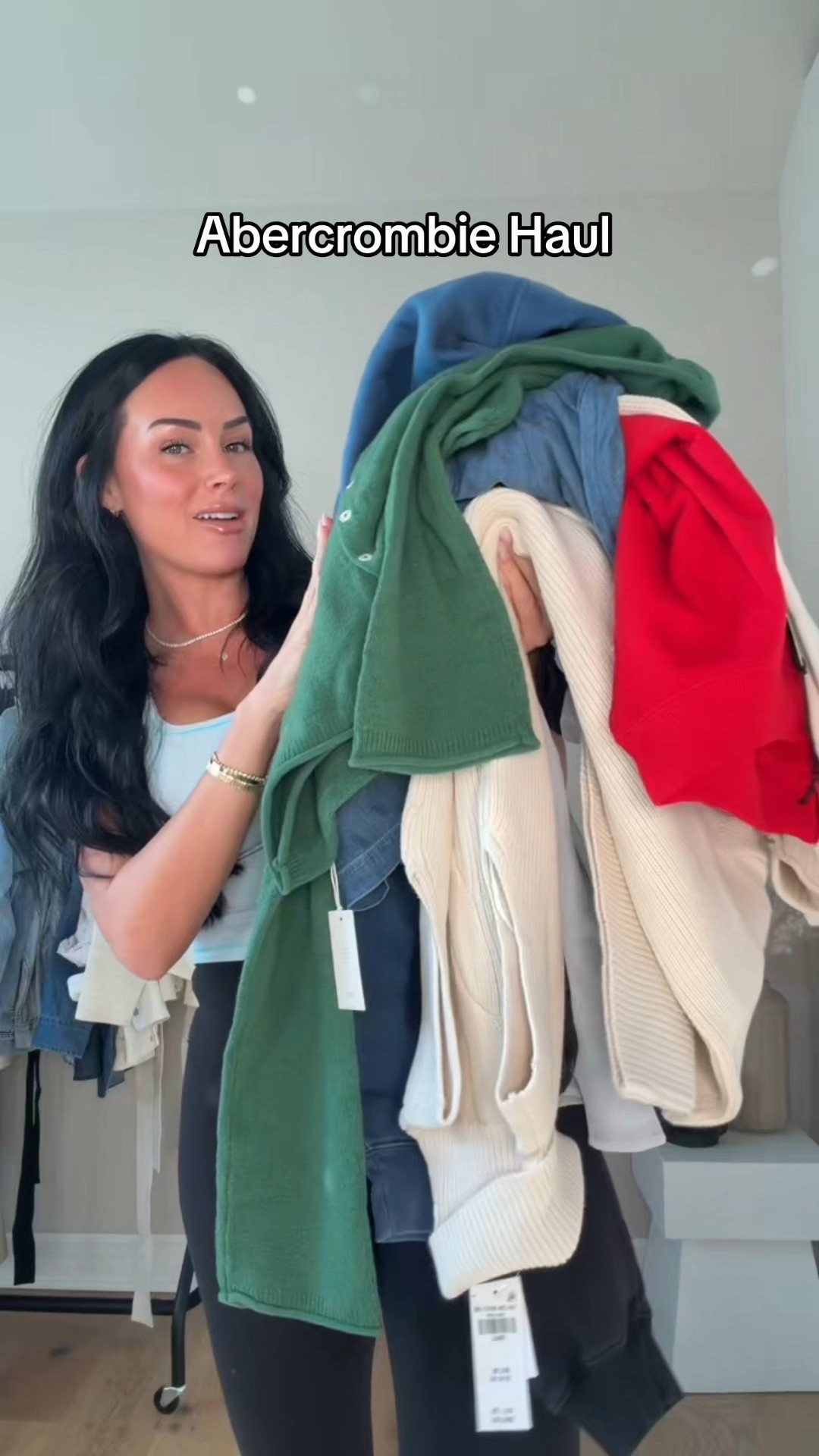 Abercrombie try on review ✨I will have these on my LTK in the @abercrombie section! 

Tell me why I’m shopping for spring & cozy weather at the same time 😅🤍 good mix of pieces lately.


Sizing: 5’7”, 145 lbs, 32DD


#LTKgrwm #LTKootd #LTKSaleAlert