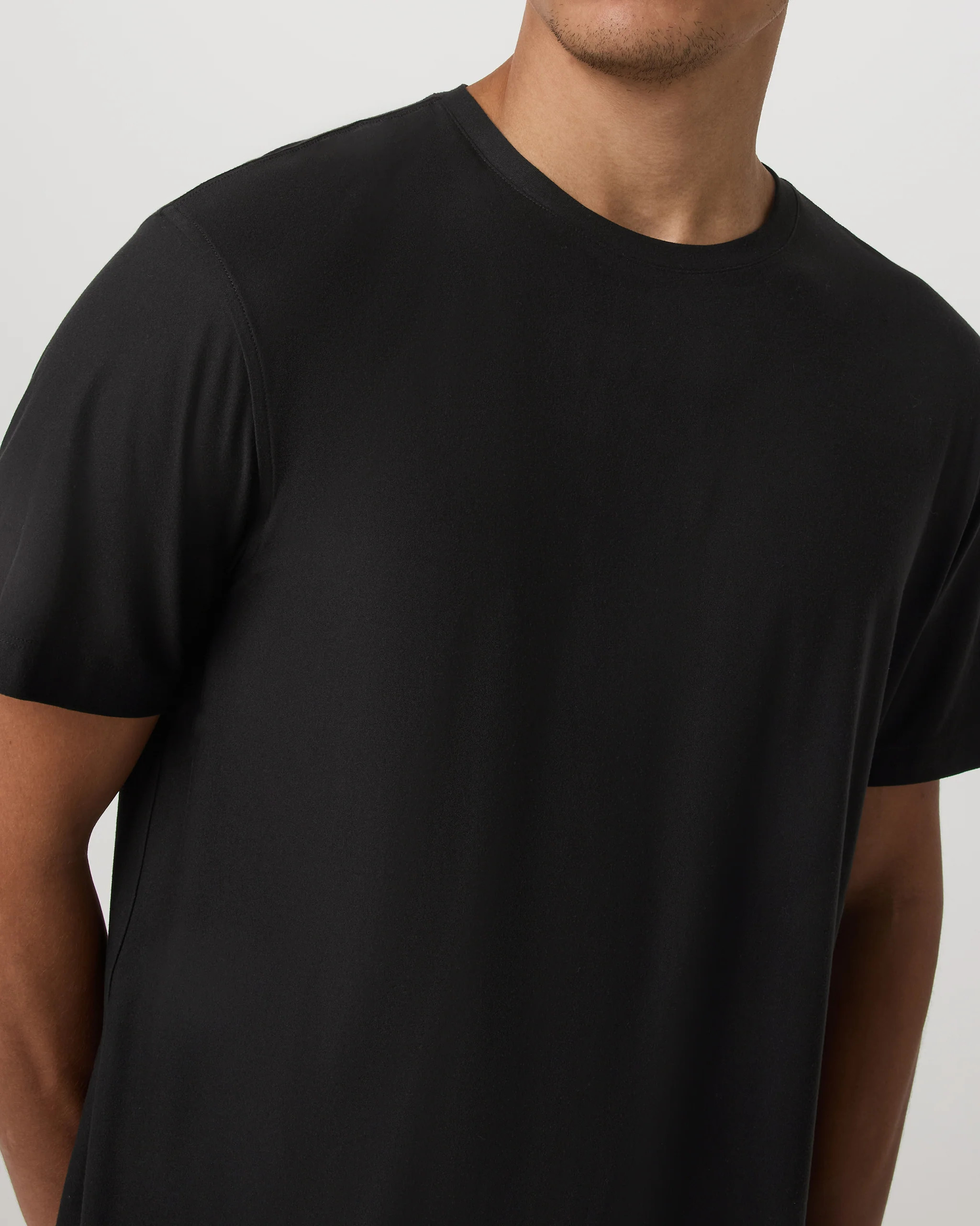 Short Sleeve Strato Tee - Relaxed Fit | Men's Black Shirt | Vuori | Vuori Clothing (US & Canada)