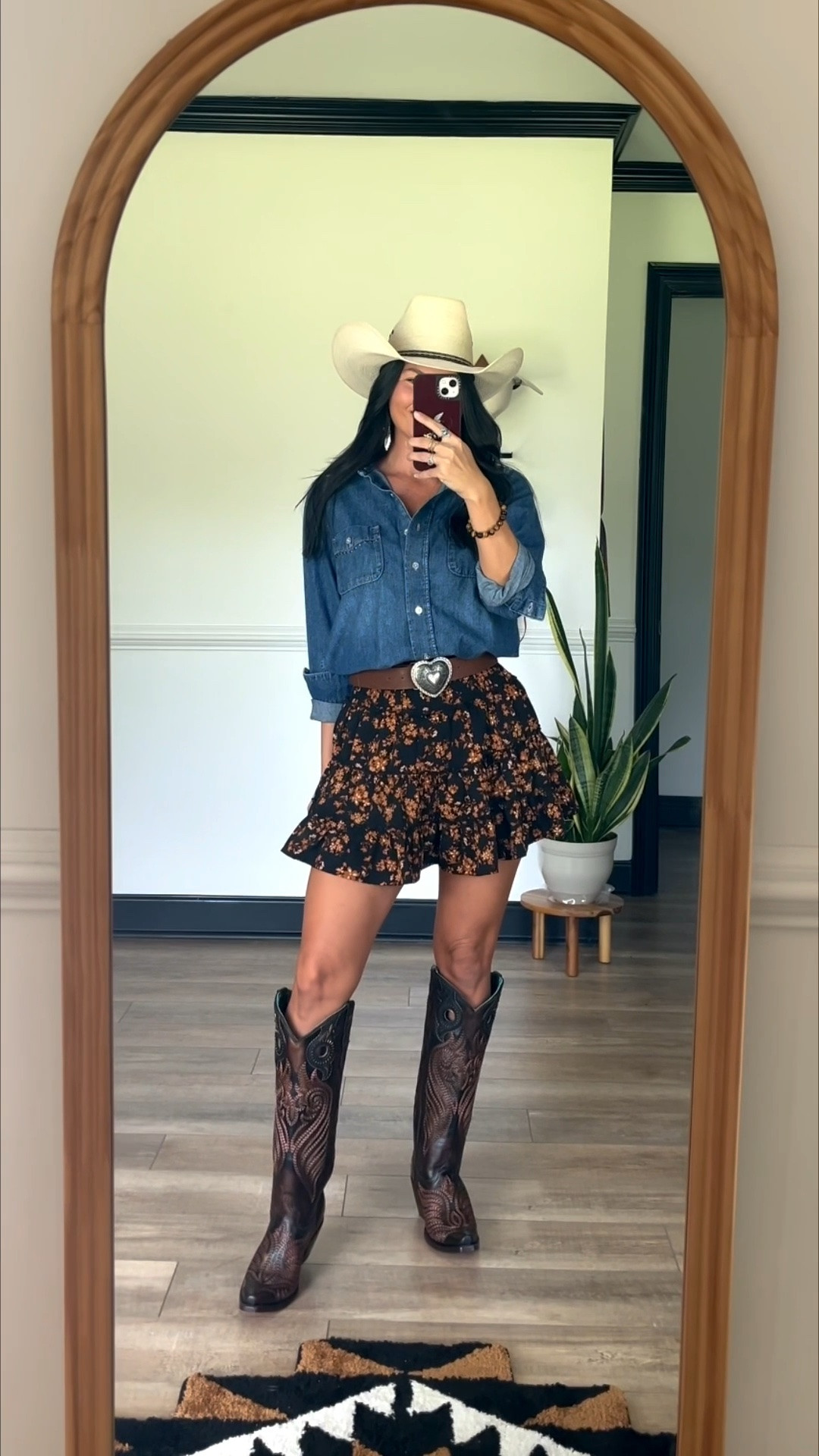 Fun little autumn look using denim & floral! Wearing xs in all!
