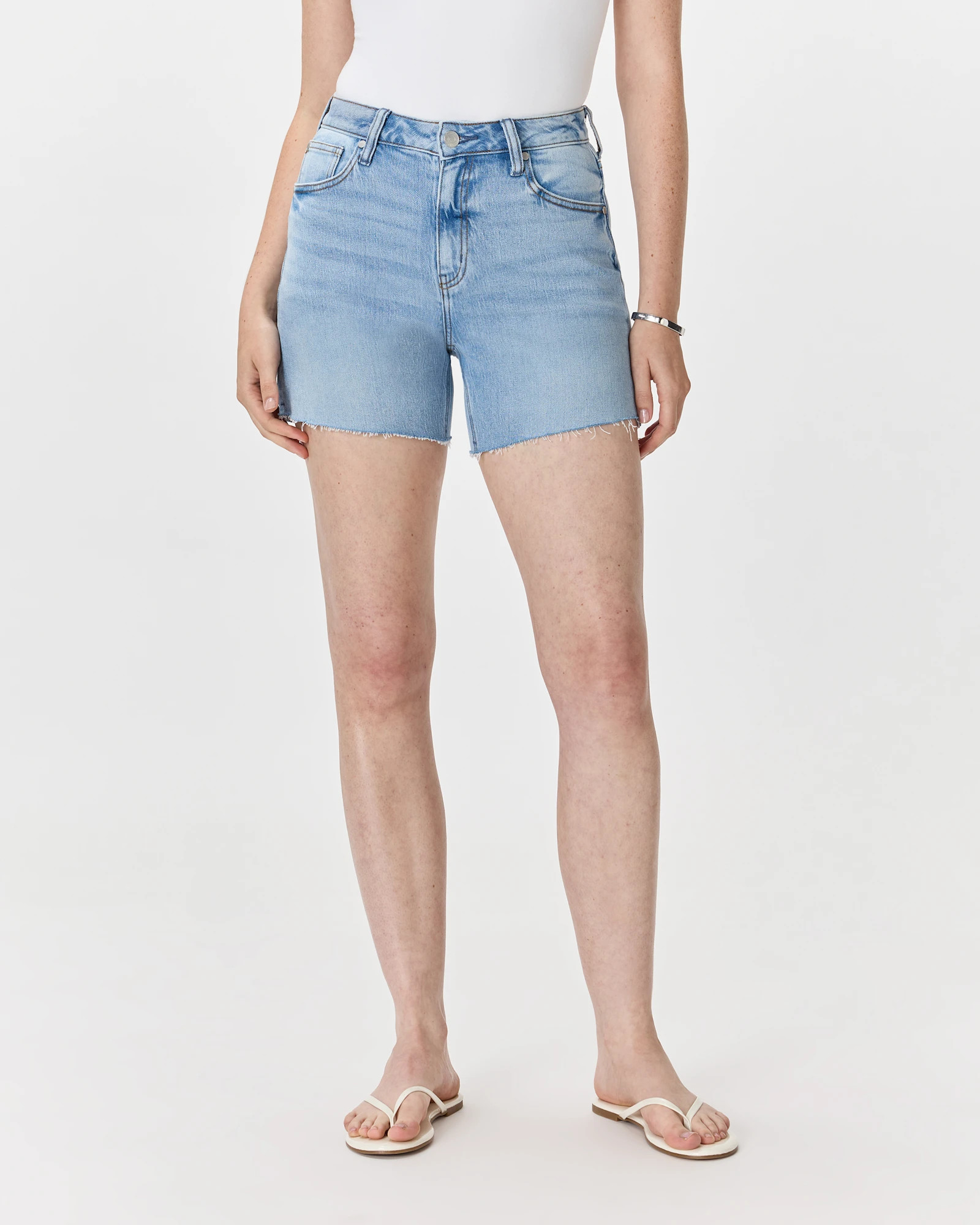 Bella Stretch Vintage Shorts | Quince