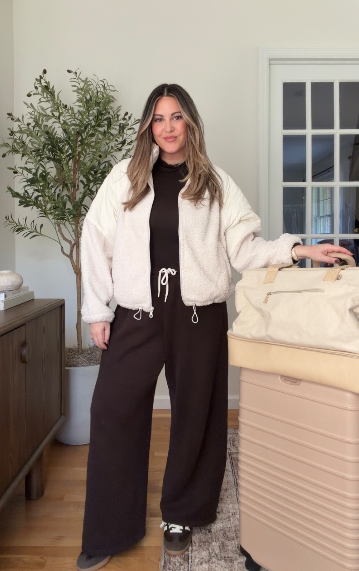 Travel day outfit idea from Aerie! Wearing M in everything. ✈️ travel outfit, travel ootd, airport outfit, matching set, chocolate brown, fleece jacket, aerie haul, aerie outfit, cozy outfit 

 

#LTKHoliday #LTKSeasonal #LTKTravel