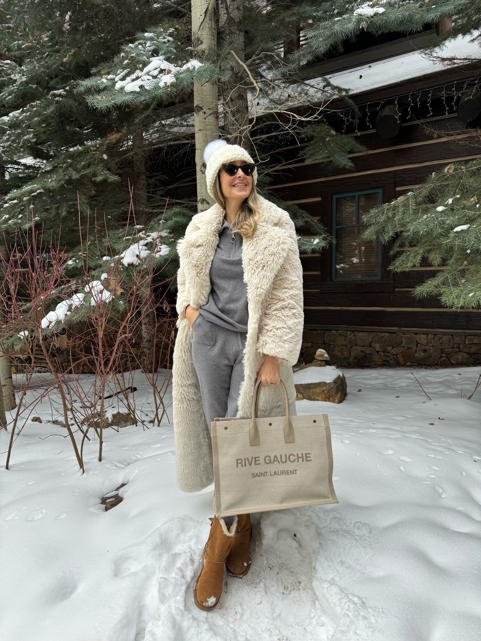 Cozy and warm winter outfit idea from my winter trip to Aspen and Vail. 
Comfy Amazon set, Ugg boots, white furry coat, tote bag.

#LTKSeasonal #LTKStyleTip #LTKU