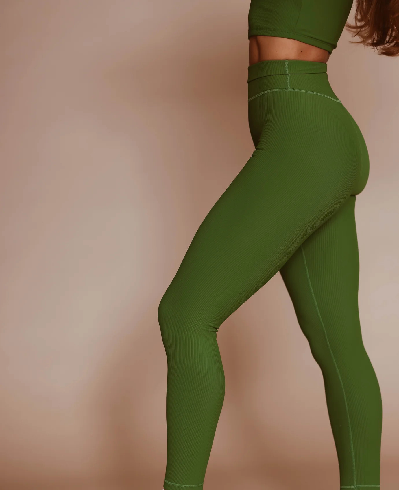 High Rise NFS Ribbed Legging - Garden Green | Cara Loren Active