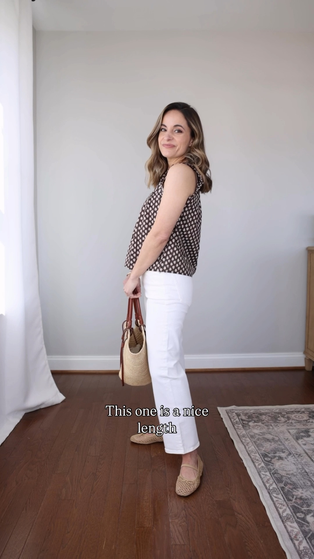 One statement top styled with multiple bottoms! 

Top (LOFT): petite xxs 
White jeans (J.Crew): petite 24 (on flash sale today) 
Denim shorts (Abercrombie): 25 - size up 
White skirt (Abercrombie): petite xxs 
Jeans (J.Crew Factory): petite 24 

Shoes are true to size 

My measurements for reference: I’m 4’10” and 105lbs. My bust, waist, and hip measurement is 32”, 24”, and 36”.

#LTKPetite