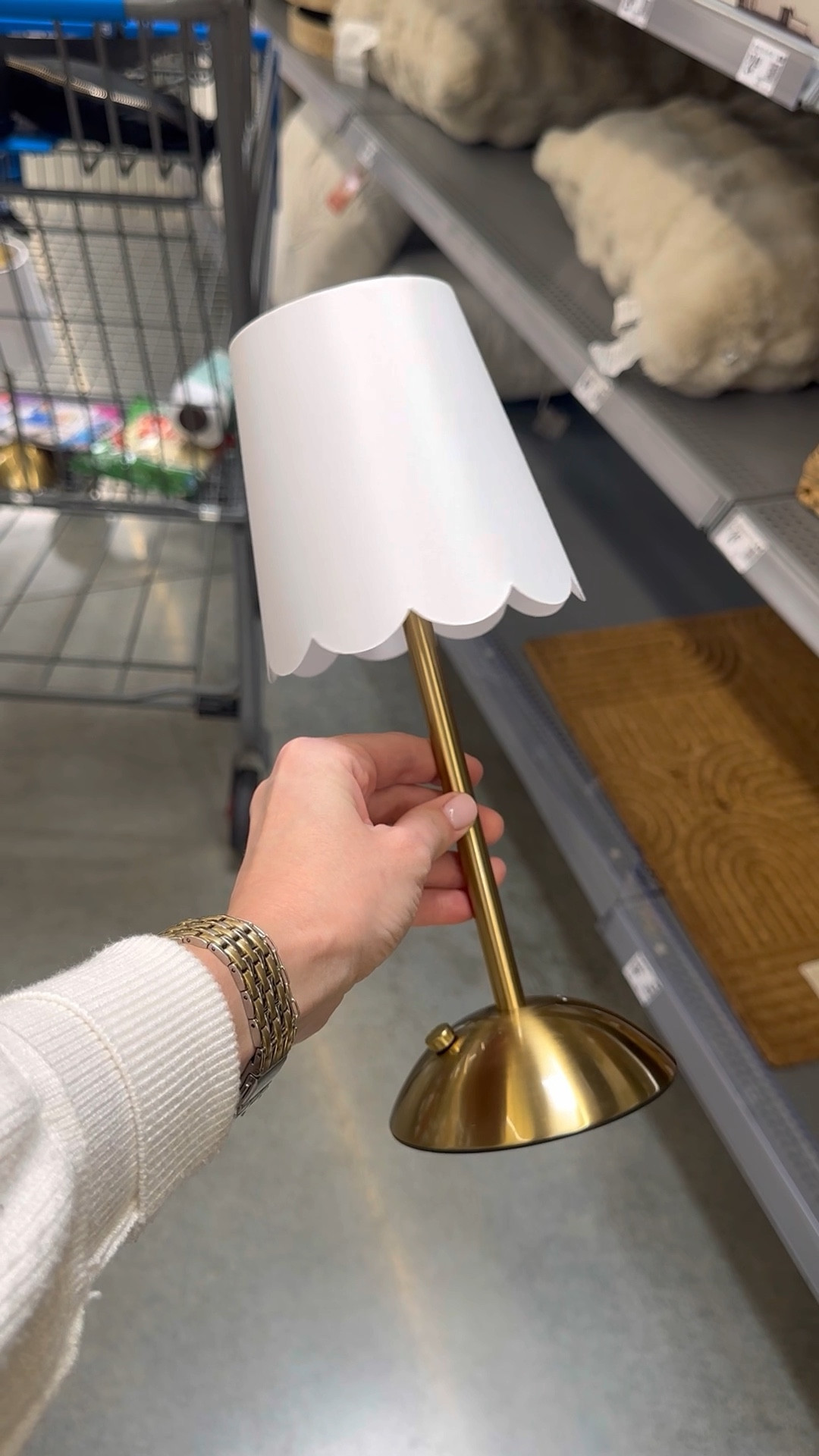 The cutest scalloped finds from Walmart!

Mini table lamp, LED lamp, scalloped tray, kids room, nursery decor

#LTKHome #LTKKids #LTKFamily