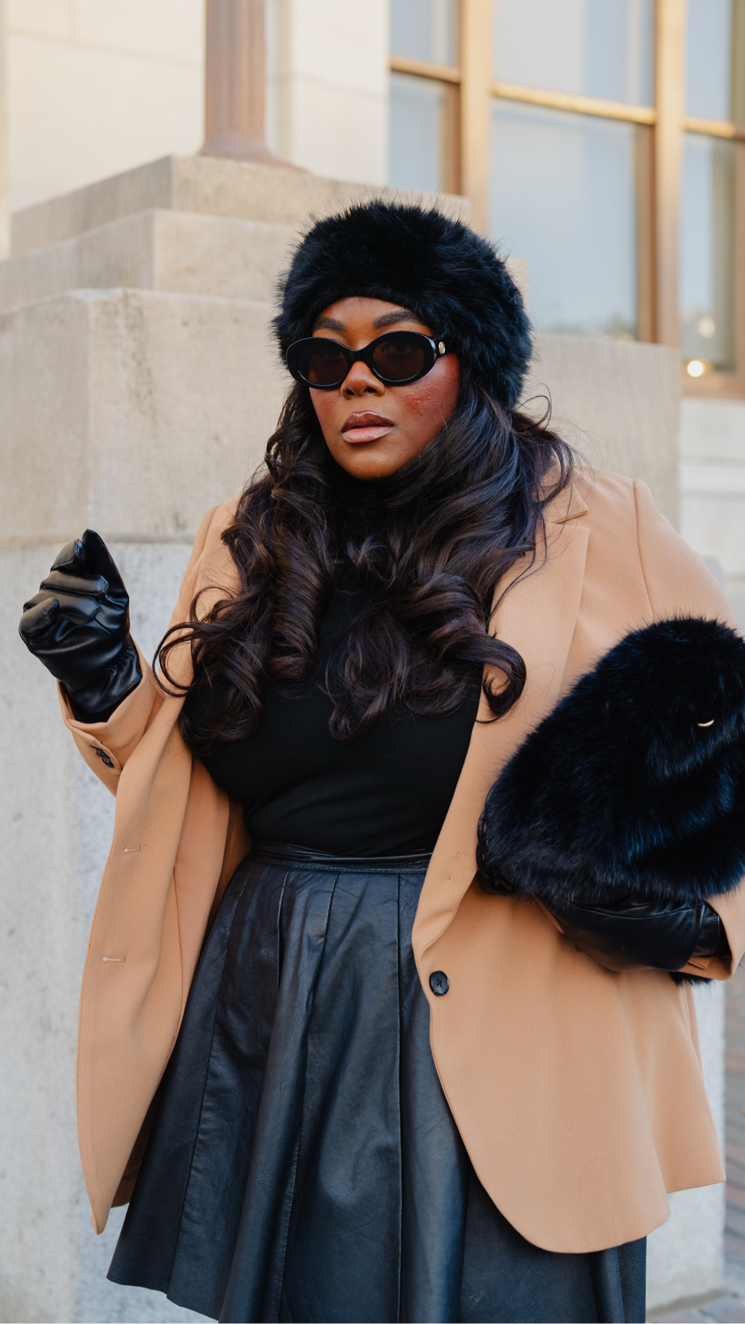 Winter Black + Tan OOTD 

blazer 22
turtleneck XXL
skirt old ASOS
tights old Sheertex 
boots EXTRA WIDE CALF 


#LTKPlusSize #LTKFindsUnder100 #LTKSaleAlert