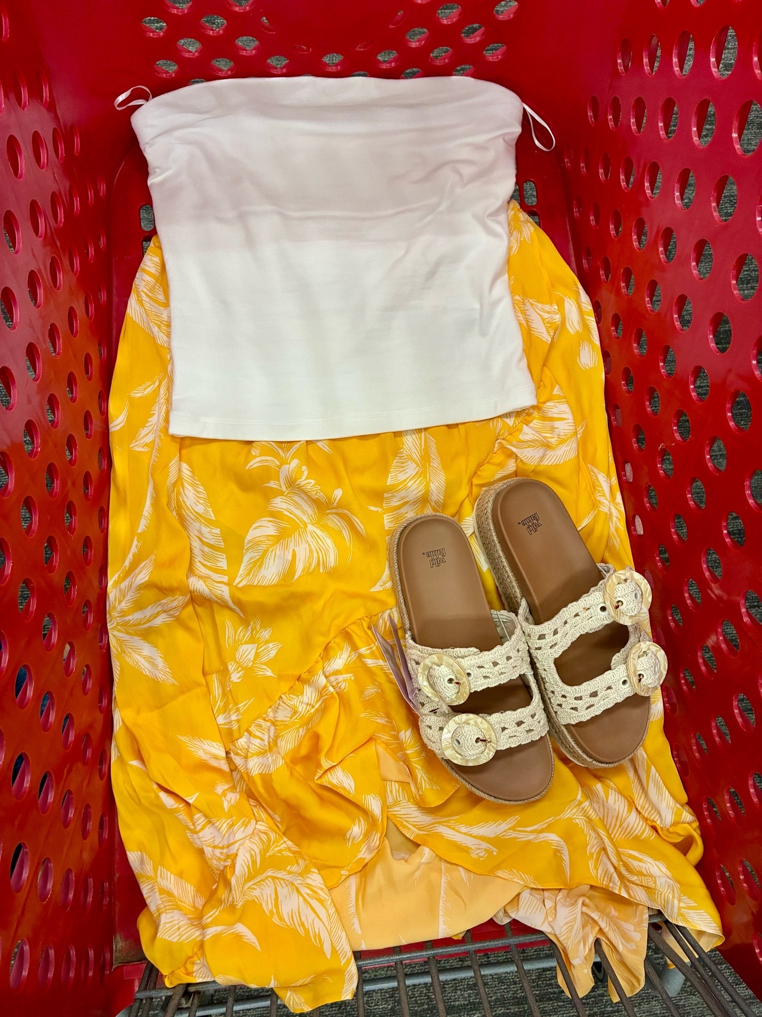 This outfit screams vacation! Skirt and shoes 20 percent off!

#LTKdayinmylife #LTKMothersDay #LTKmomlife