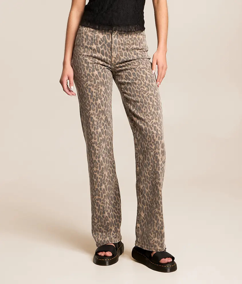 Sloane Cheetah Classic Straight Stretch Jean | Buckle