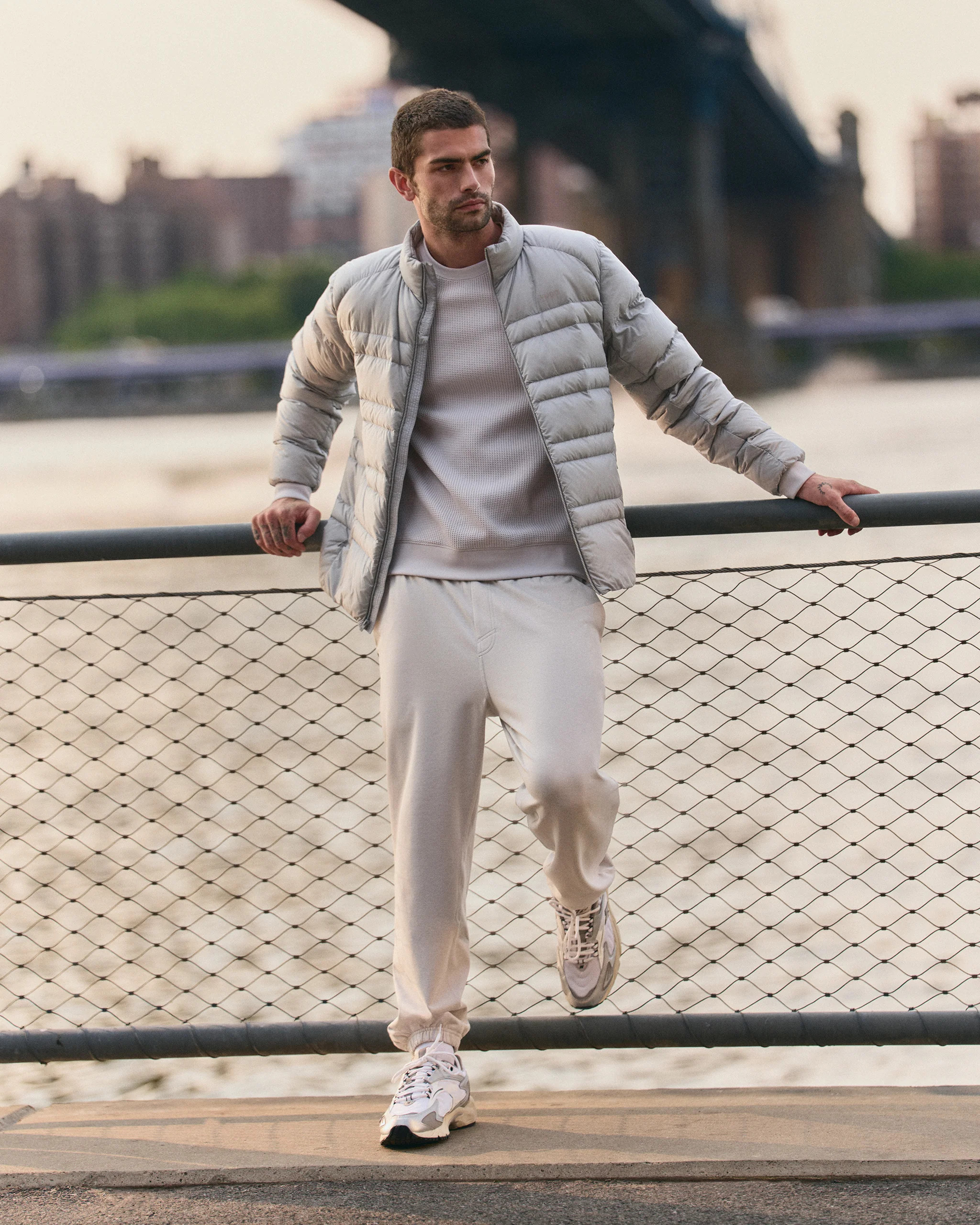 Coronado Sweatpant | Vuori Clothing (US & Canada)