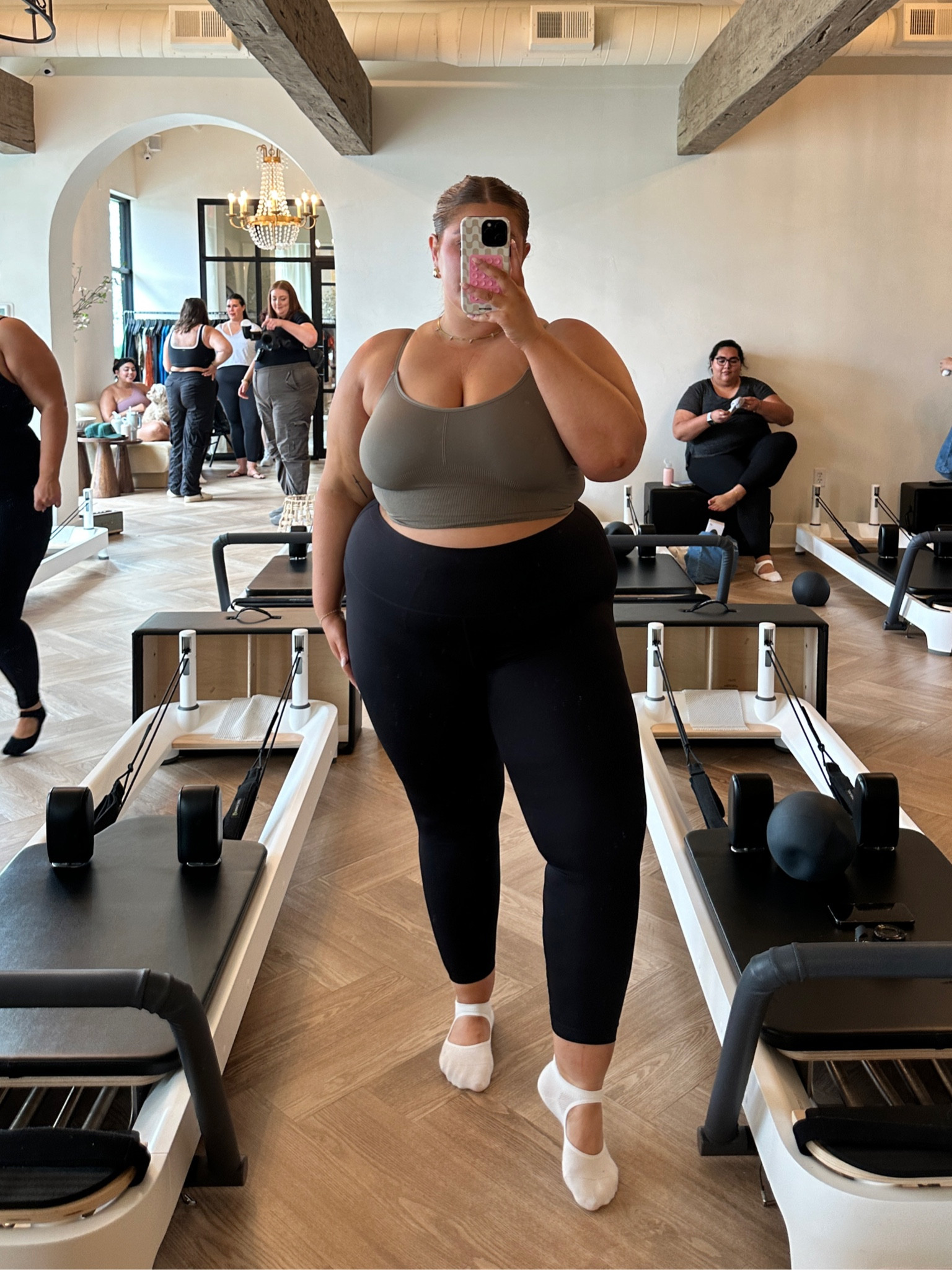 Plus size Pilates outfit 

Target Bra- XXL
Knix Leggings- XXXL

#LTKfitness #LTKActive #LTKplussize