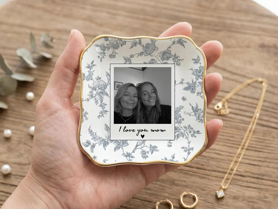Personalized Photo Jewelry Dish for Mom, Mother’s Day Gift for Mom, Custom Trinket Tray - Etsy | Etsy (US)