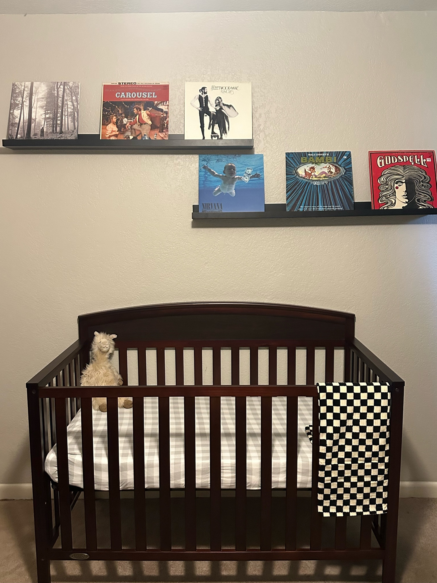 Baby nursery 🤍🫶🏻

#LTKBaby #LTKHome #LTKBump