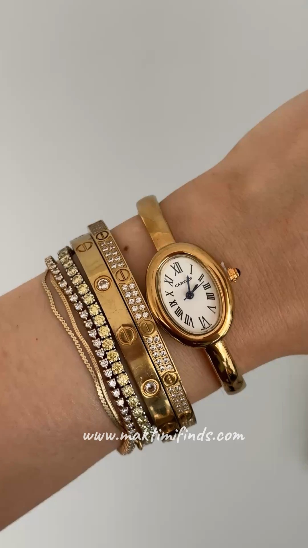 Watch link on my website ➡️ www.maktimifinds.com 

#LTKgiftguide #LTKstyletip #LTKsale