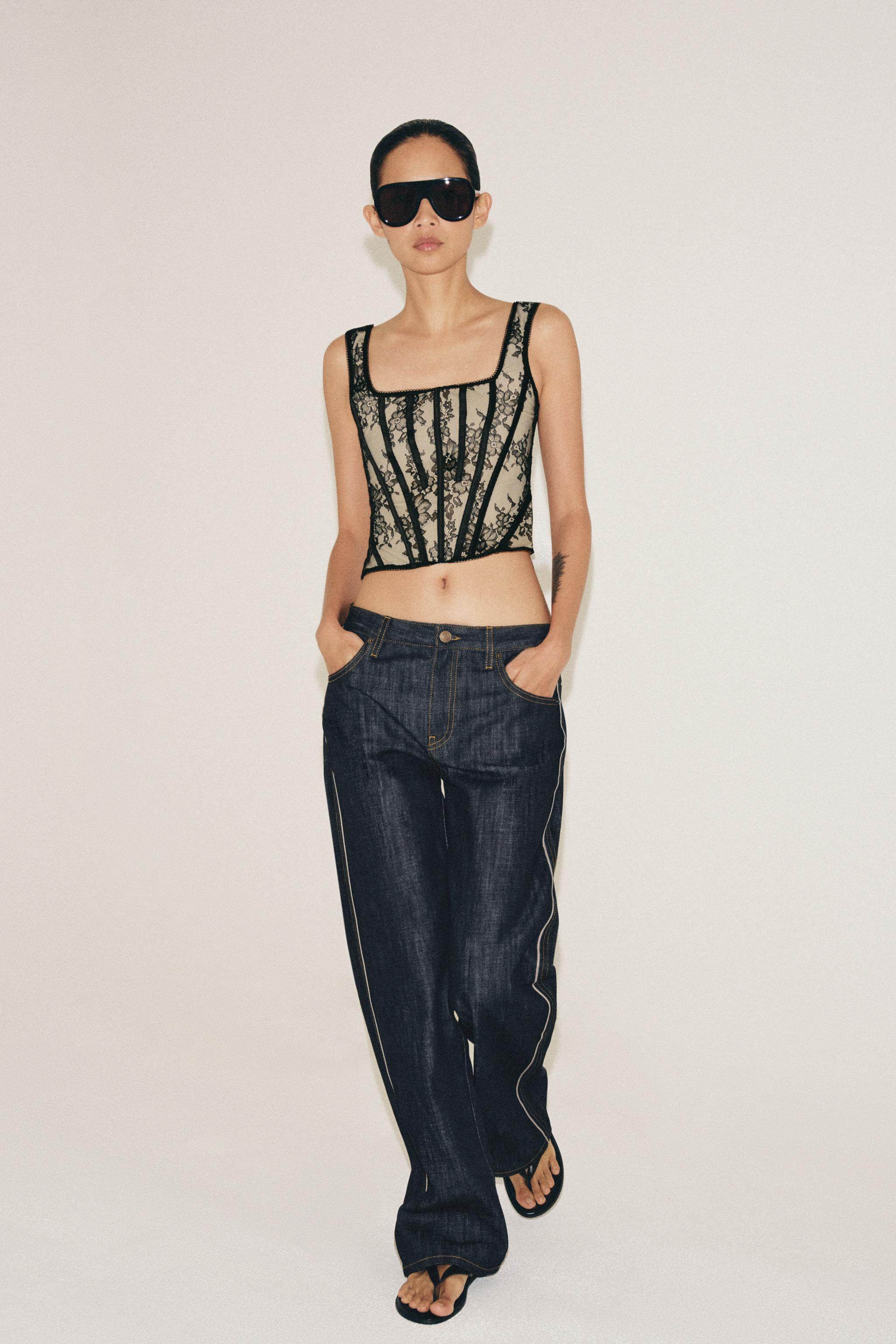 Corset made from polyamide yarn. Features a straight neckline, wide straps, contrasting interior ... | Zara US