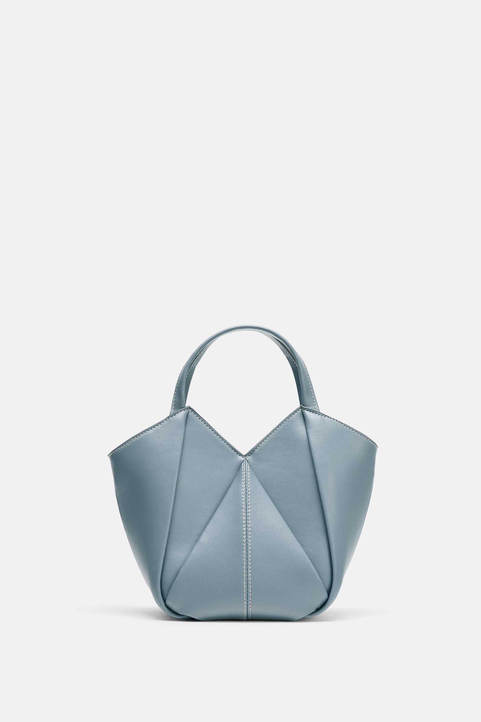 Mini tote bag. Featuring contrast topstitching on the top. Double handle and a detachable crossbo... | Zara UK