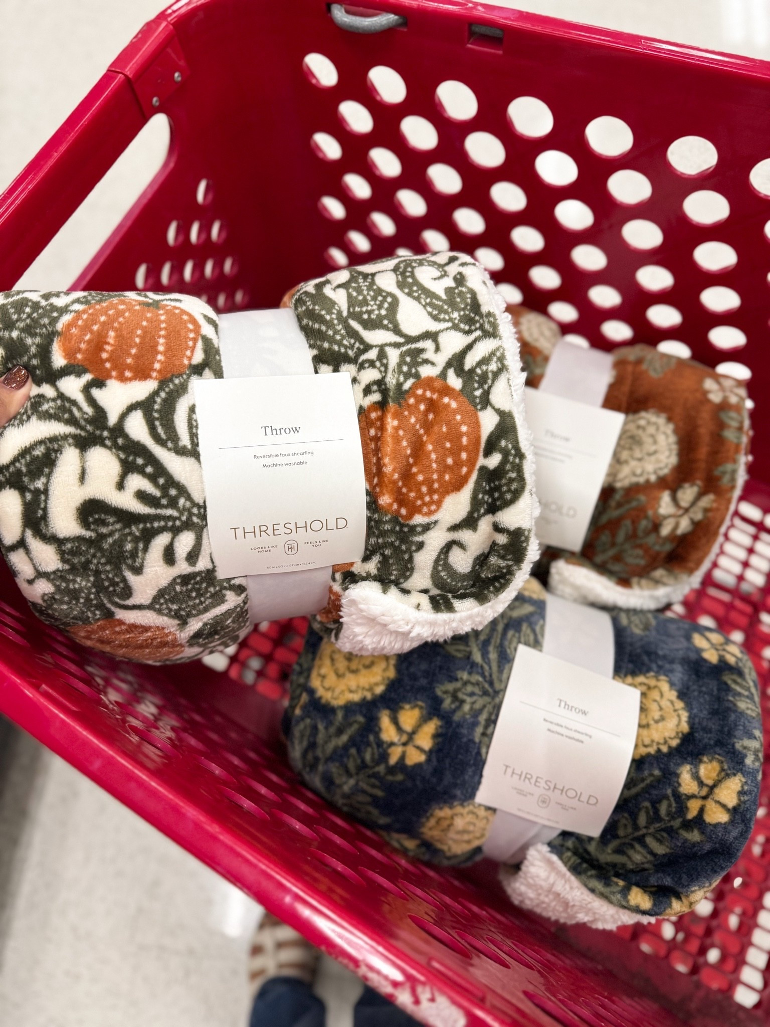 Cozy fall $15 throws! 

target finds, target home, fall home decor

#LTKSaleAlert #LTKHome