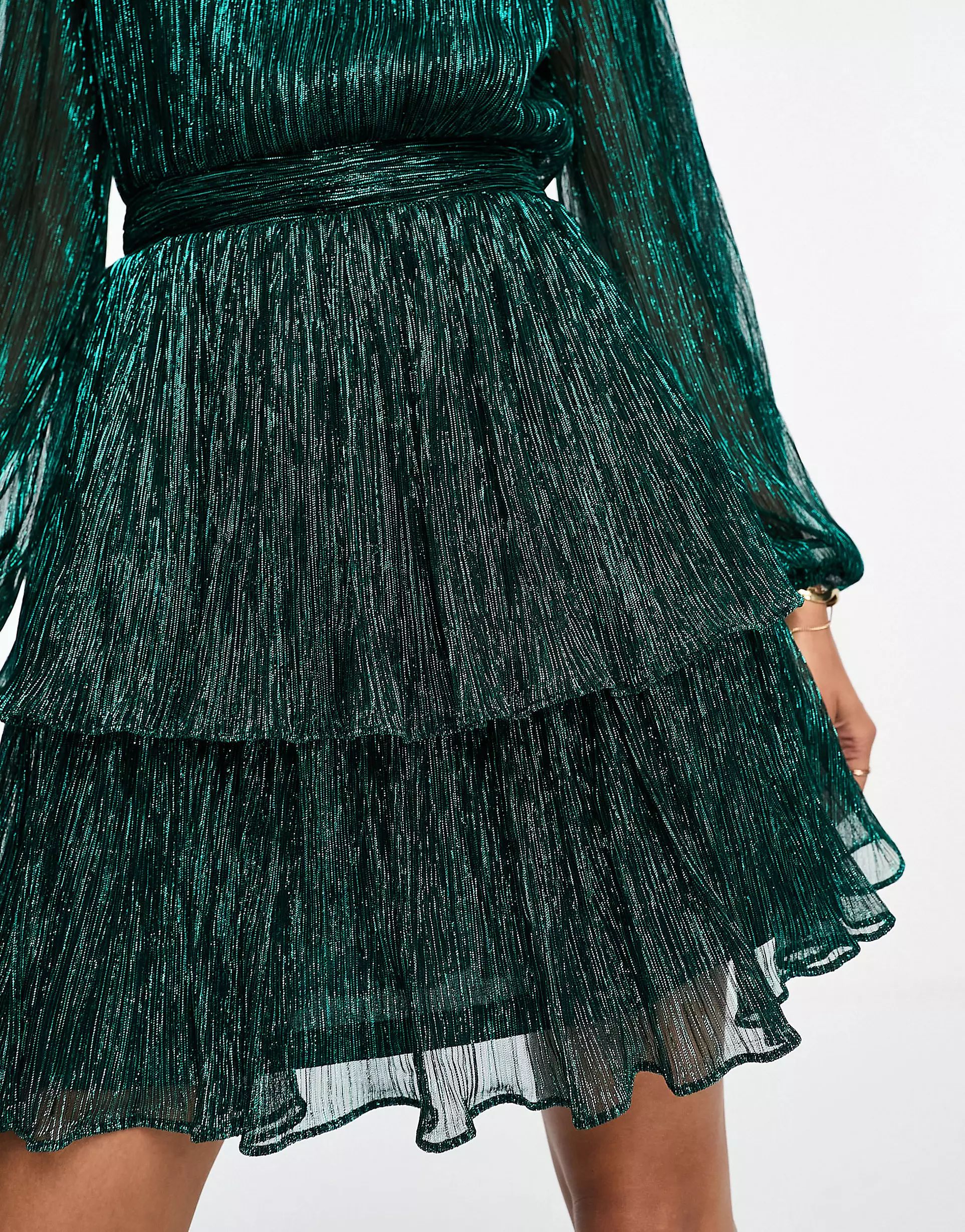 Ever New tiered metallic plisse mini dress in emerald green | ASOS (Global)