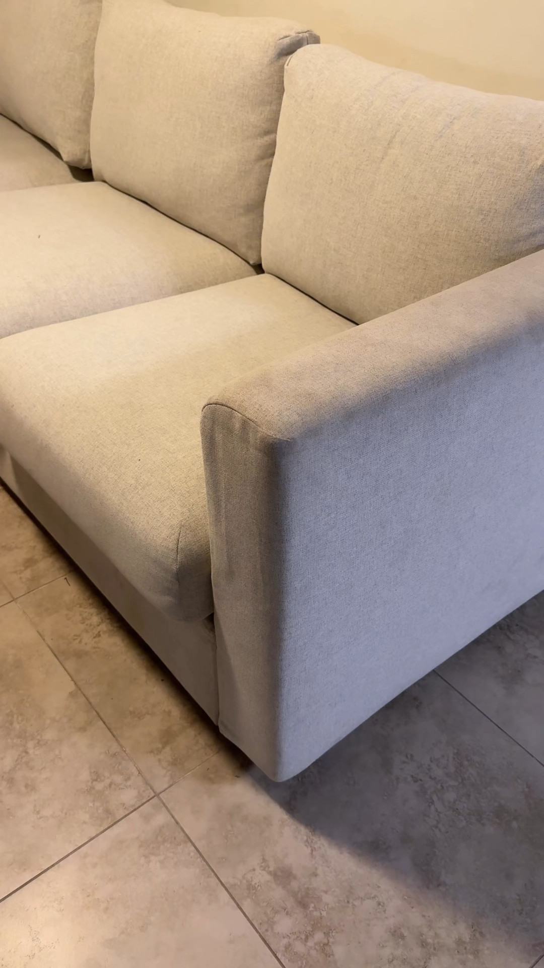 Testing out the little green machine, my best friend recommended it, and I’m embarrassed to say that that’s the side of my couch, but you know with kids and visits, on the holidays it’s just a mess, I can’t wait to see the results after this


#LTKHome #LTKSaleAlert #LTKFindsUnder100