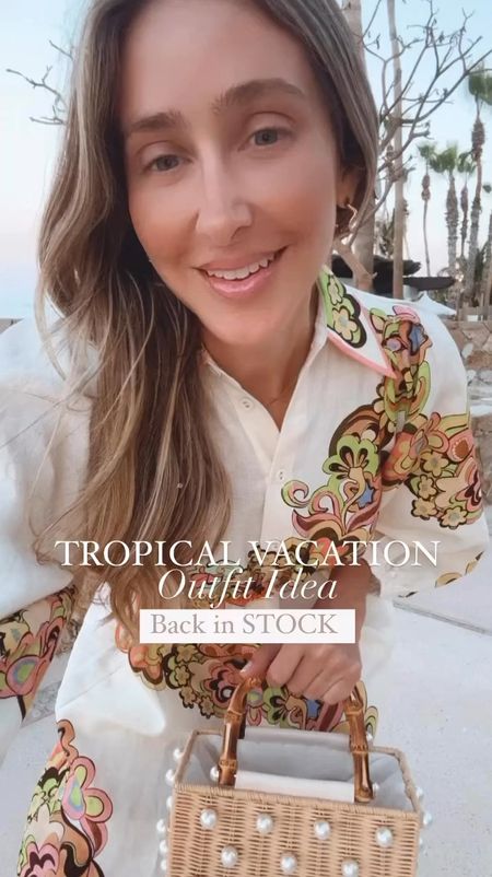 Gorgeous tropical vacation dress, that is now back in stock for a brief time. Flattering and elegant, it fits true to size, I am wearing a size small. 



#LTKU #LTKstyletip #LTKSeasonal