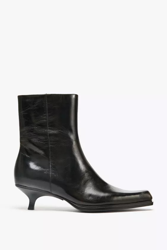 LEATHER KITTEN HEEL ANKLE BOOTS | Zara US