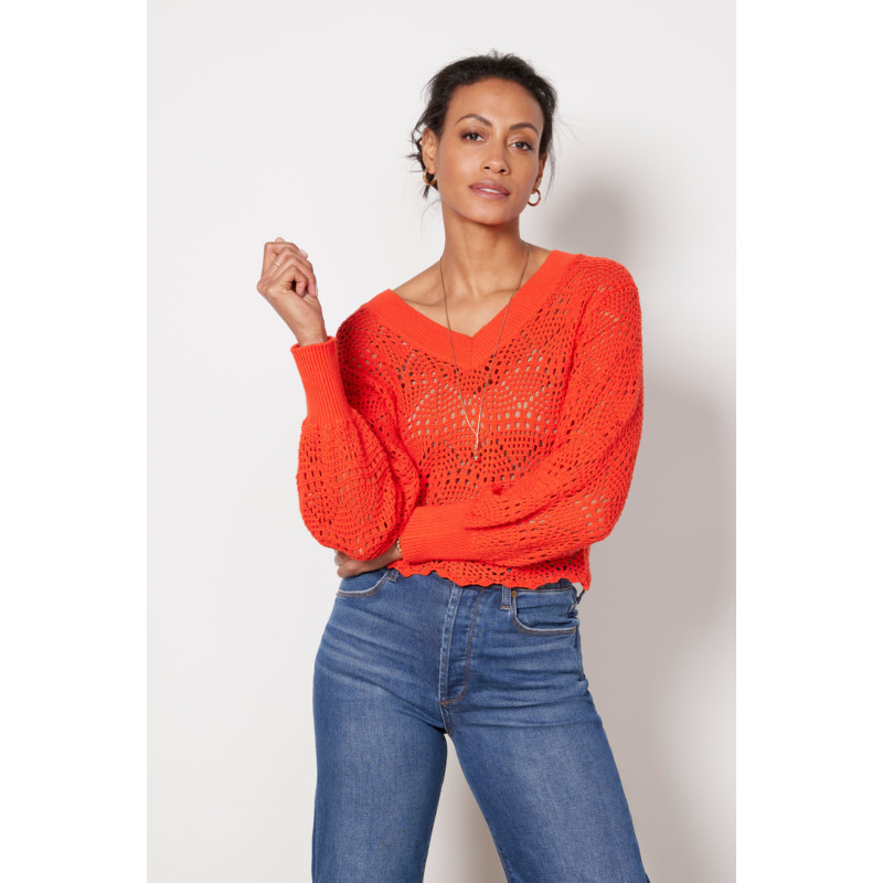525 Crochet VNeck Pullover | EVEREVE | Evereve