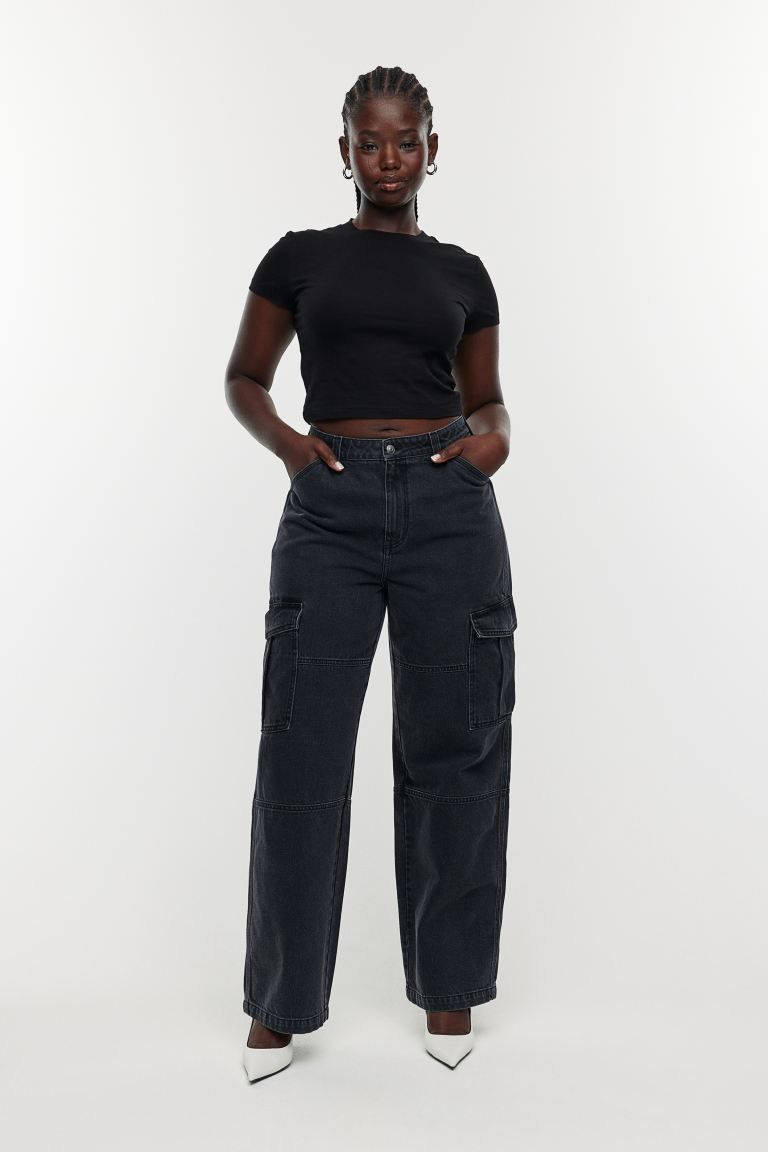 Curvy Fit Straight High Cargo Jeans | H&M (US + CA)