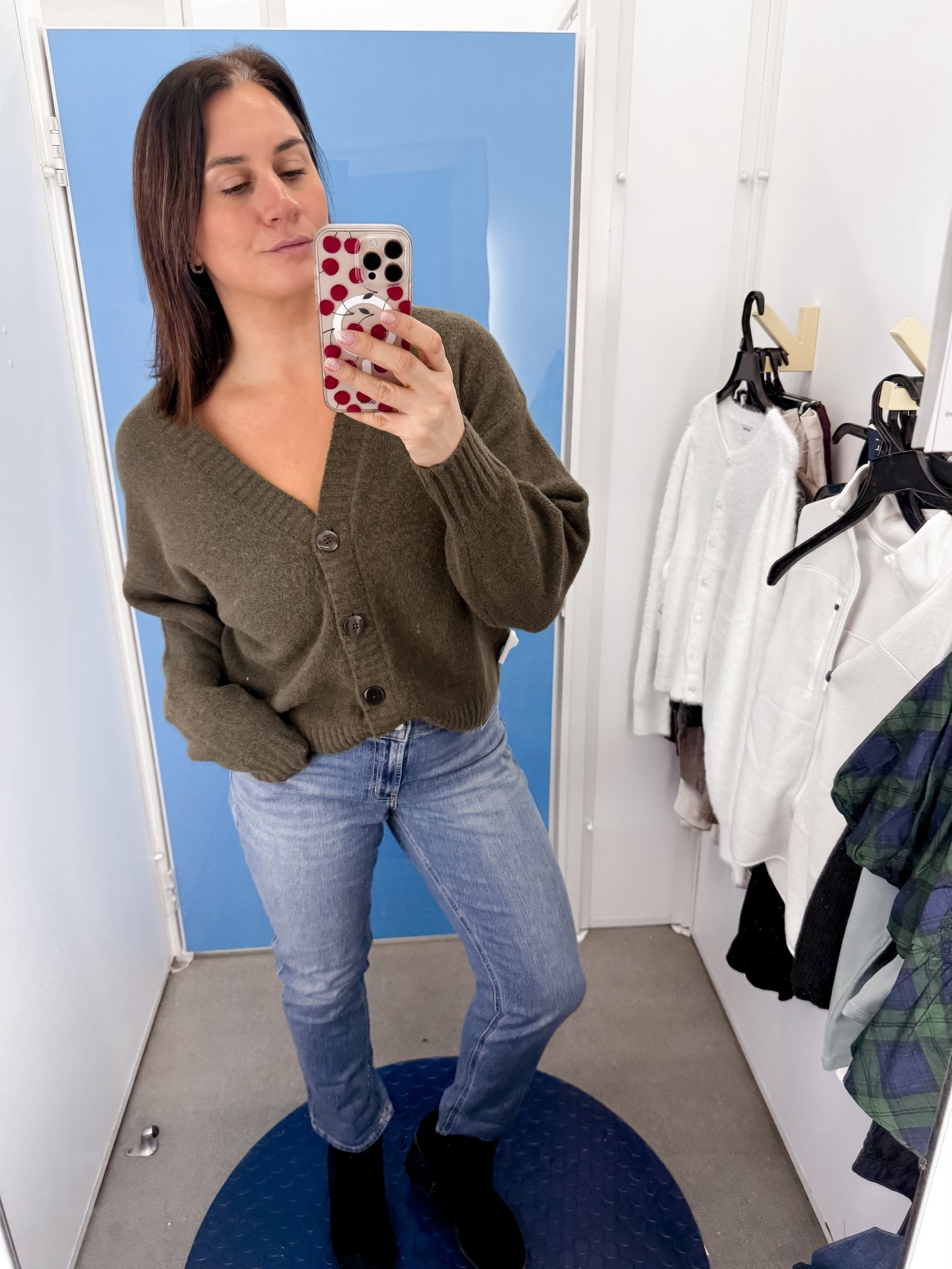 Old Navy has the best clothing out right now. 

#LTKTall #LTKMidsize #LTKActive