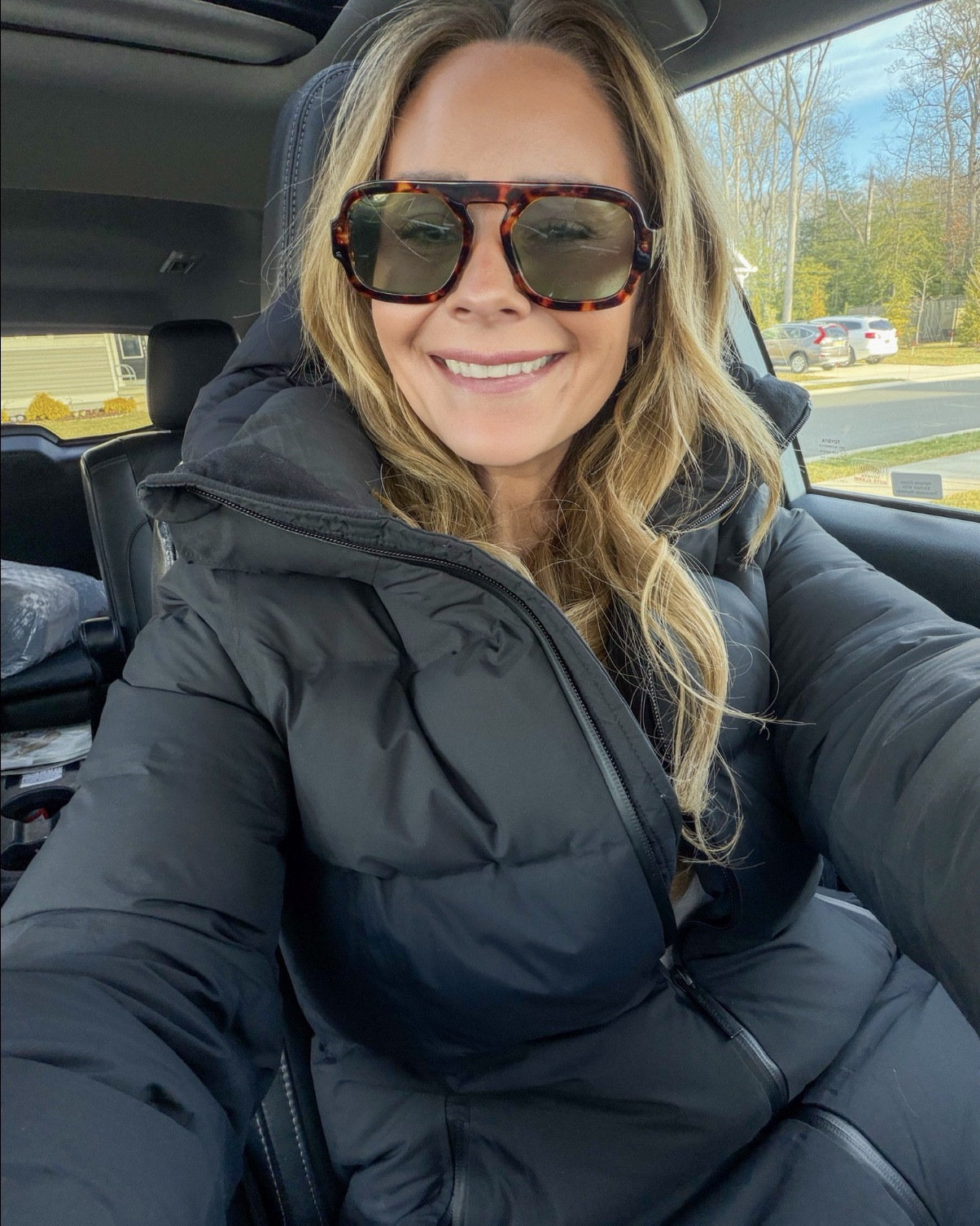 If you live somewhere cold, these are the pieces I wouldn’t think twice about repurchasing.
Warm, practical, and actually worth it.




#LTKActive #LTKSeasonal #LTKootd