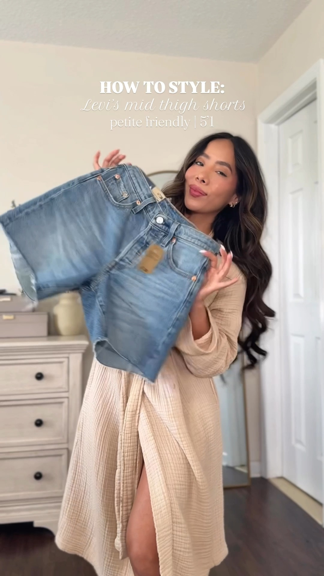How to style: Levi’s mid thigh shorts 

#LTKStyleTip #LTKSummerEdit #LTKPetite