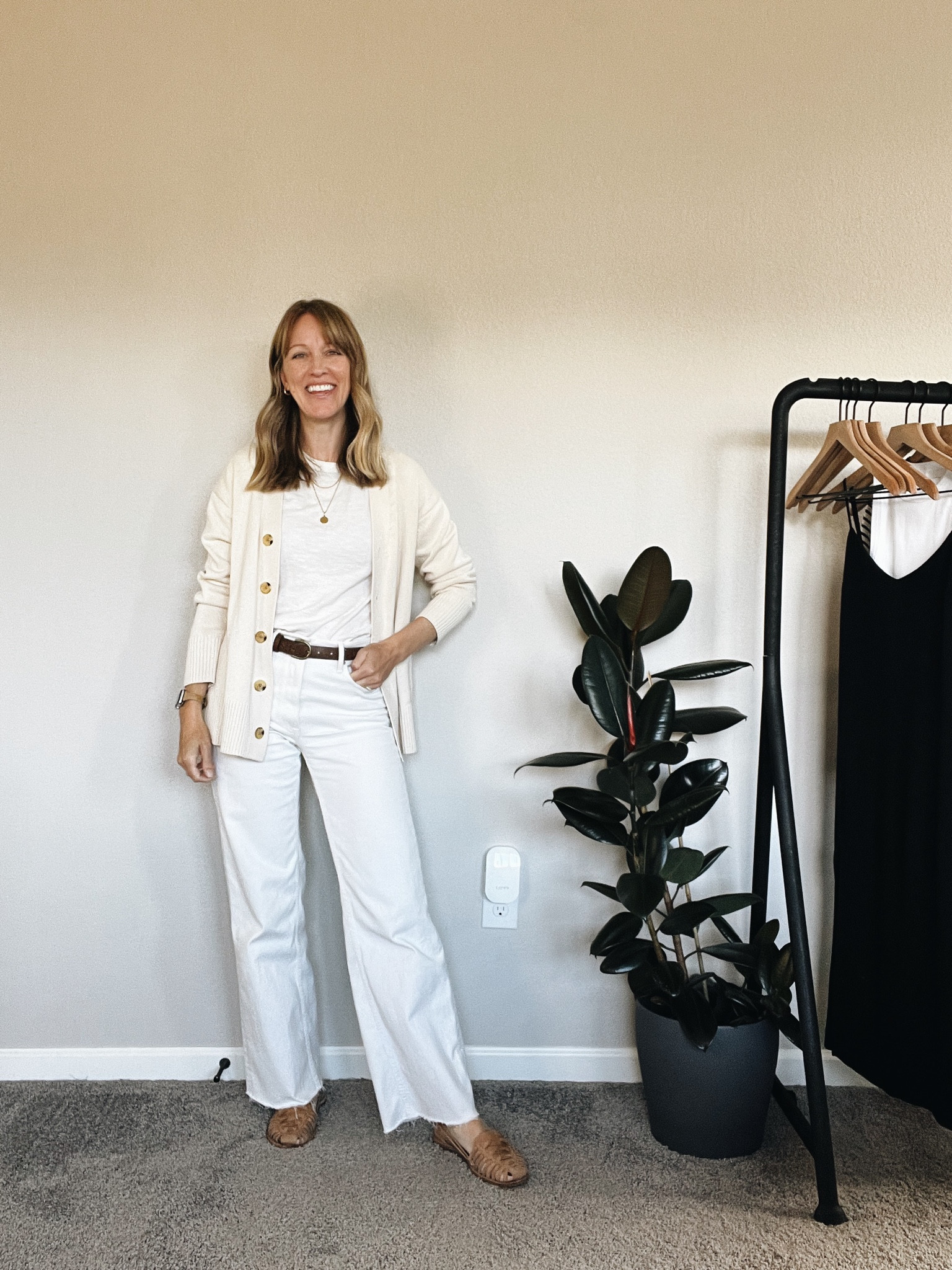 Spring Capsule Wardrobe Essential # 8: the cardigan

Follow my shop to see my Top 10 Pieces for building a versatile capsule wardrobe !

#LTKstyletip