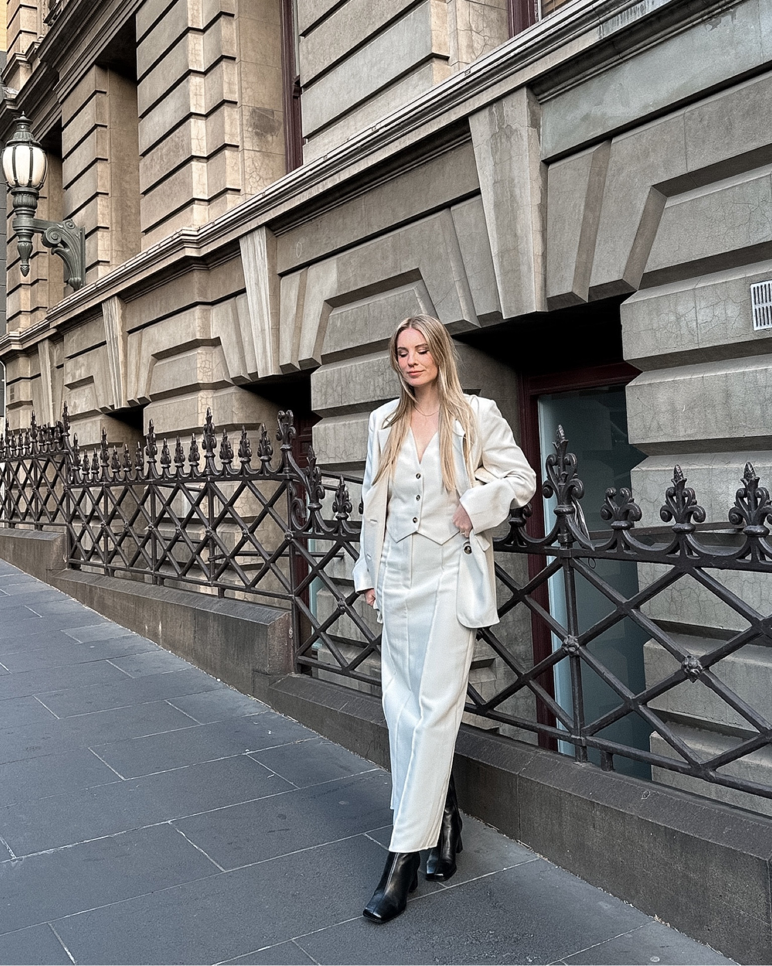 My favourite suit set! Perfect for the end of year work party. The black version is on my Christmas wish list 😏 #LTKGift

#LTKstyletip #LTKaustralia #LTKGiftGuide