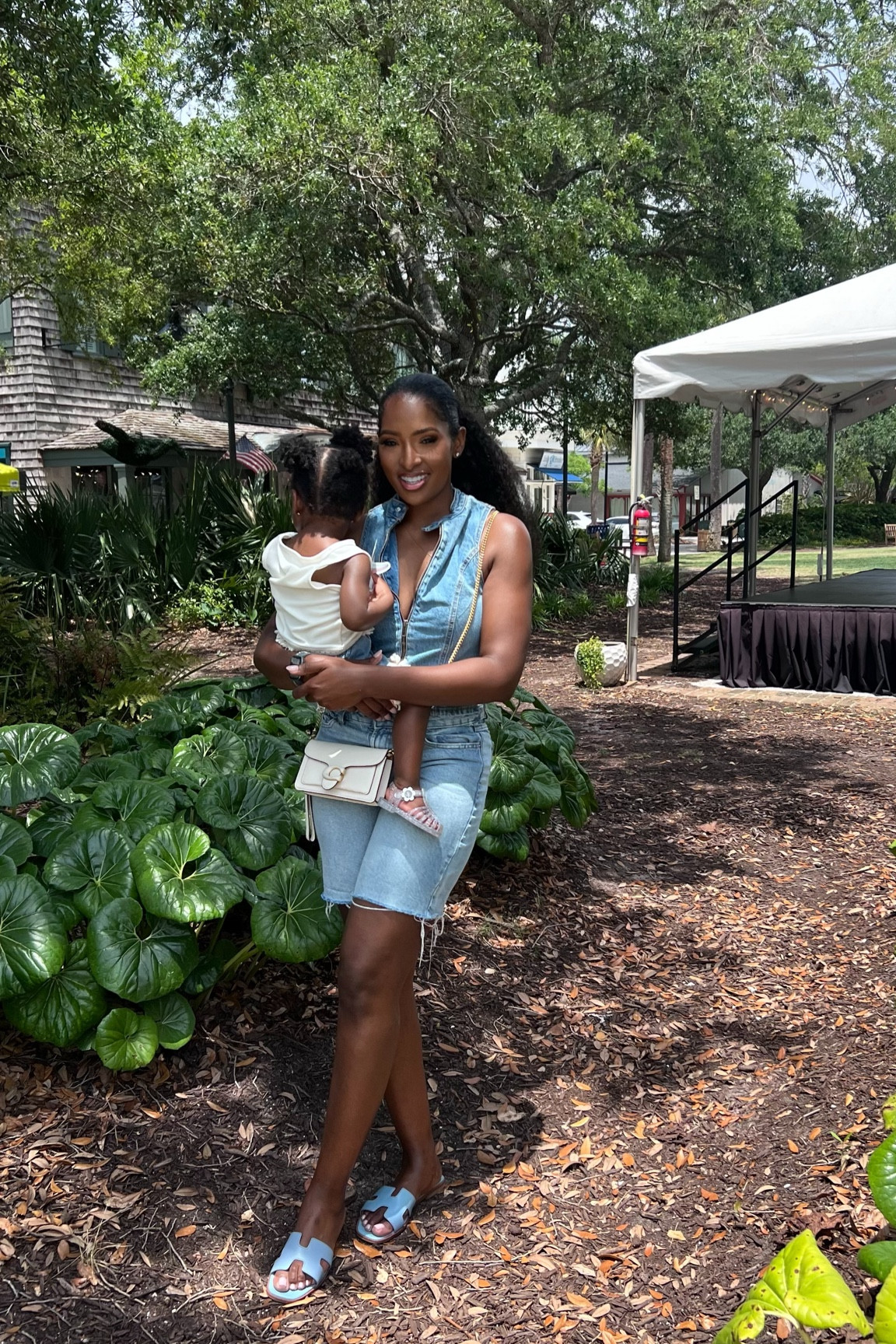 Enjoying Kiawah Island 🤎💗🌊☀️

#LTKTravel #LTKFamily #LTKFindsUnder50