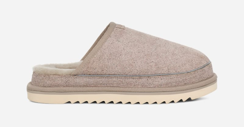 UGG® Men's Scuff Cali Wave Sheepskin Shoes in Pumice, Size 11 | UGG (US)