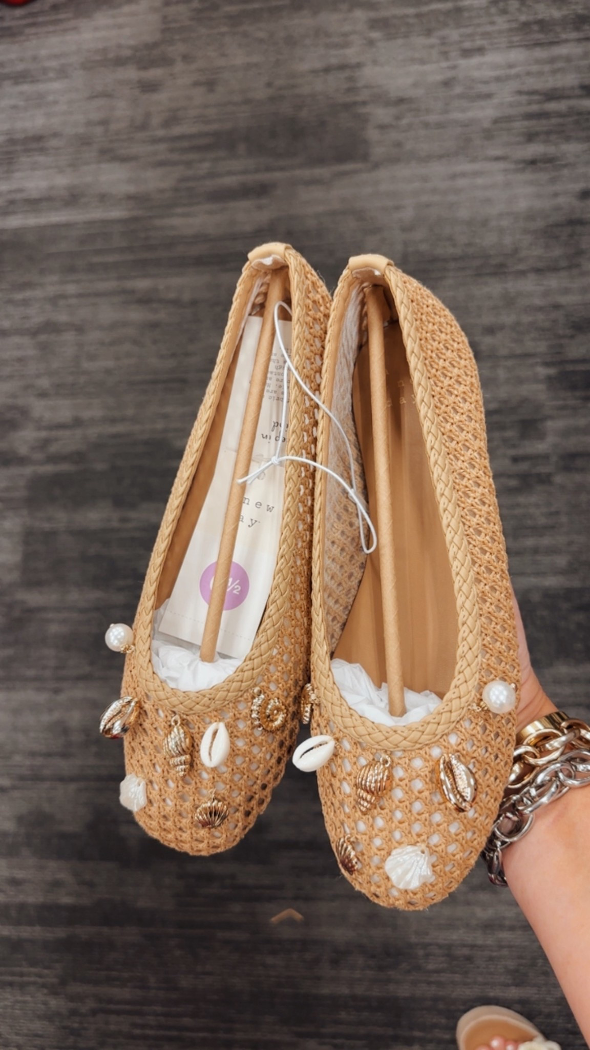 The prettiest flats for summer!


#LTKOver40 #LTKMothersDay #LTKootd