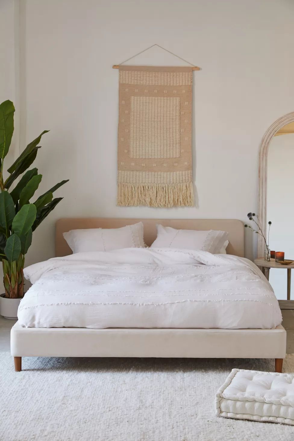 Riley Linen Platform Bed | Urban Outfitters (US and RoW)