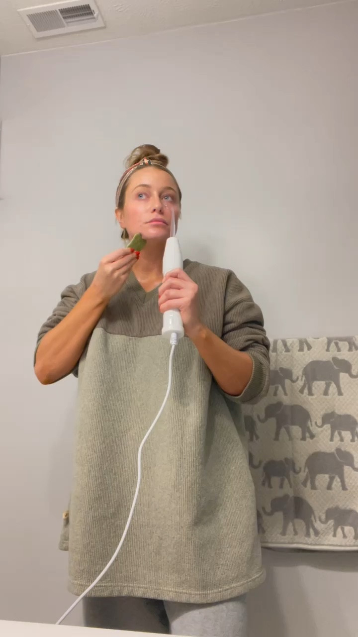 Skincare loves!! These two things in combo are so relaxing in the morning routine but also game changers! 


#LTKbeauty #LTKfindsunder50 #LTKGiftGuide