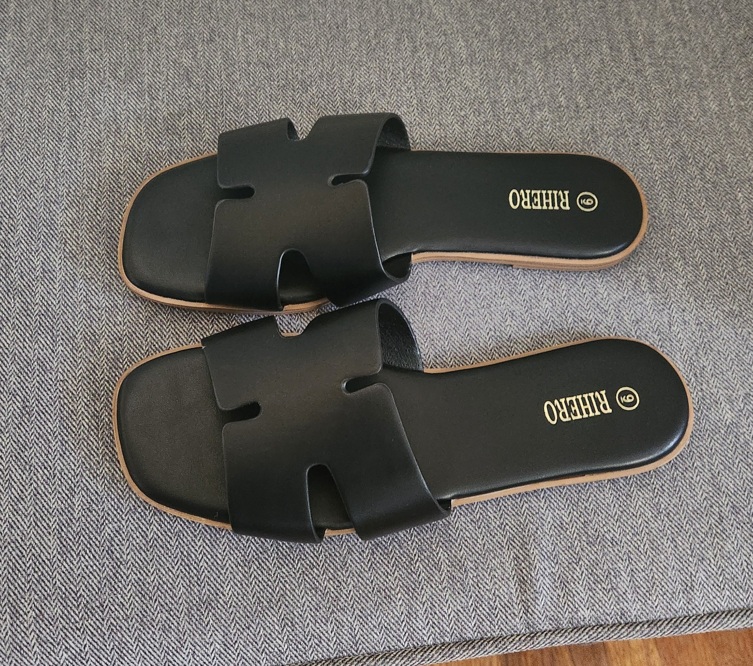 LOVE These Hermes inspired sandals from amazon. They are So comfy!#Summersandals #Springsandals #Summersandals

#LTKootd #LTKSeasonal #LTKSaleAlert