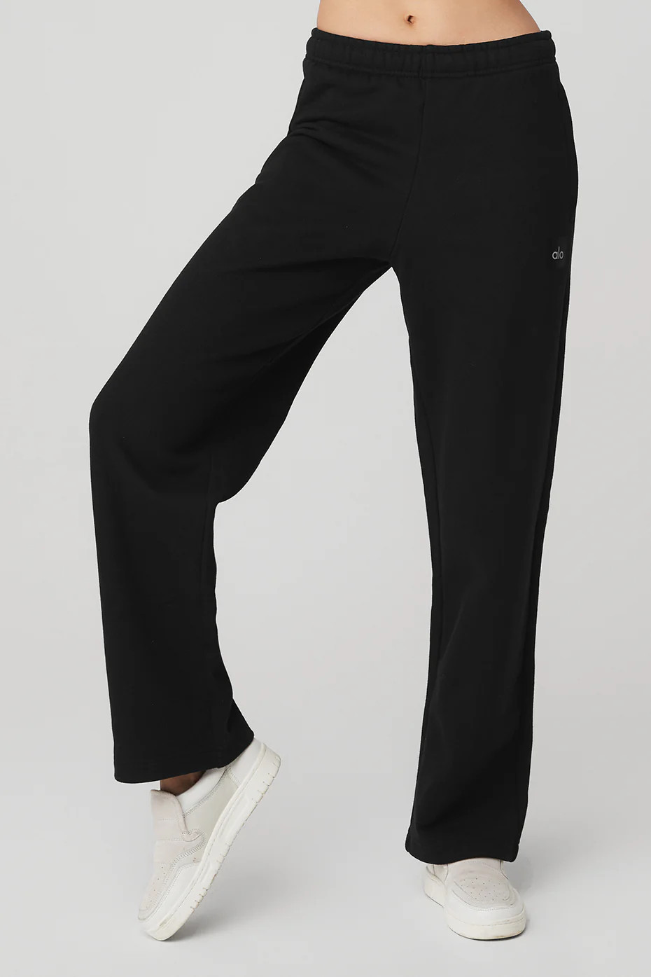 Alo YogaÅ½ | Renown Sweatpant in Black, Size: Medium | Alo Yoga (US)